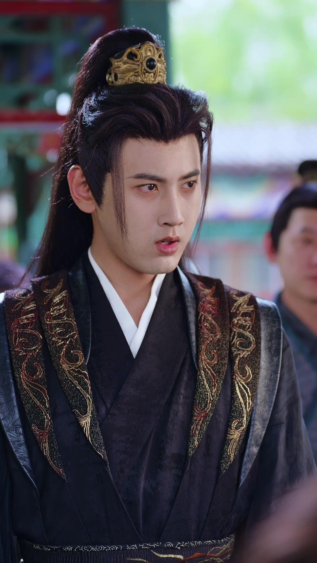 A Legend Living in the Shadows