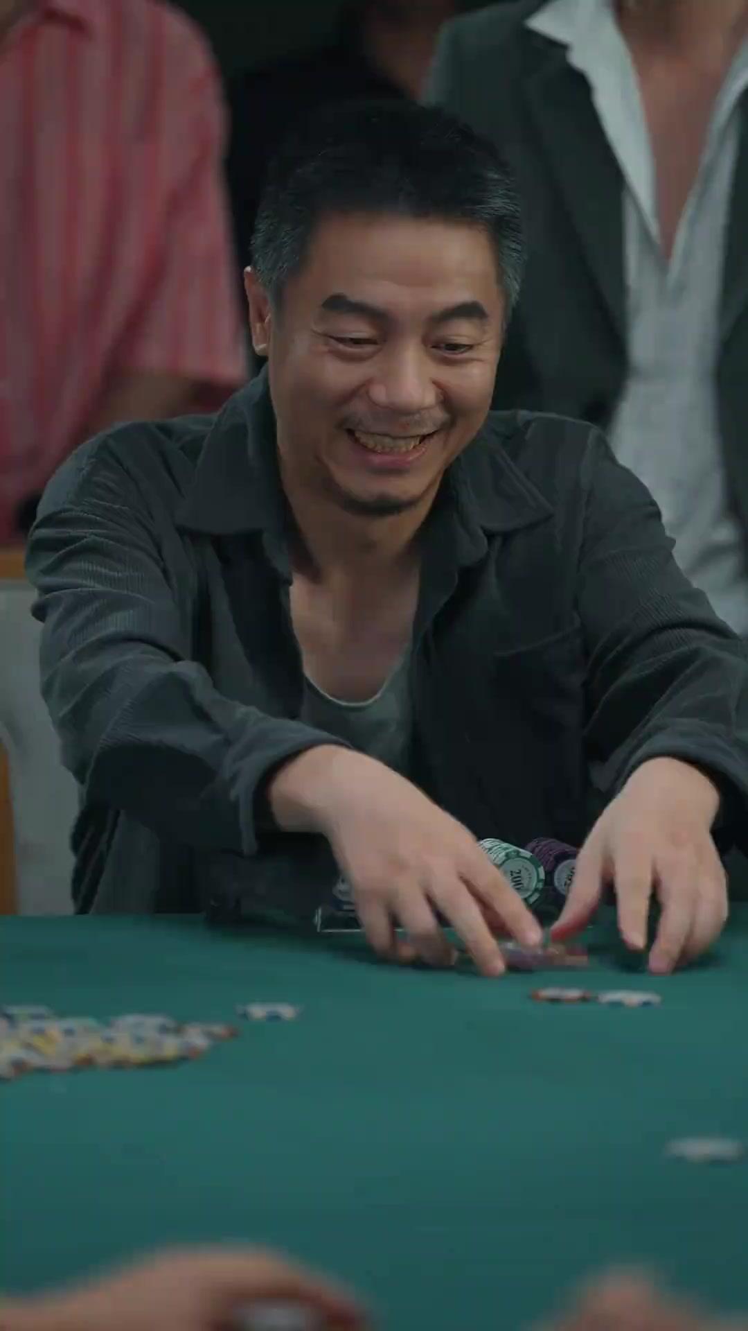 (Sulih suara)Rahasia di Balik Meja Judi