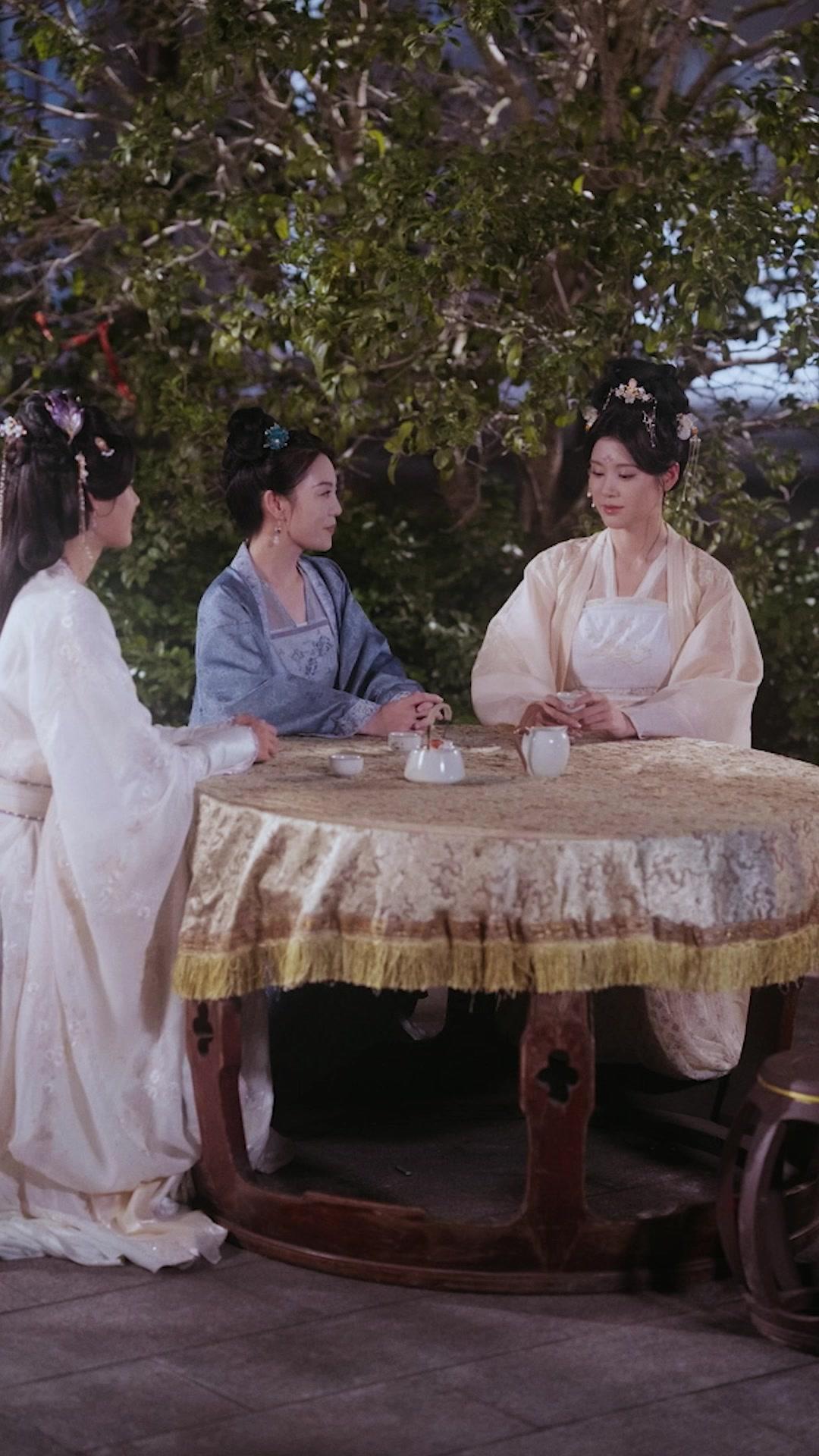 คู่บัลลังก์เกิดใหม่