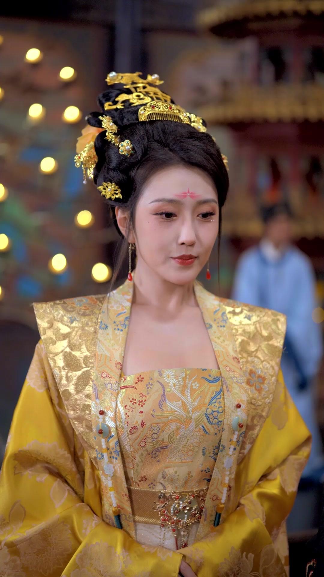 Sandiwara Kaisar Palsu