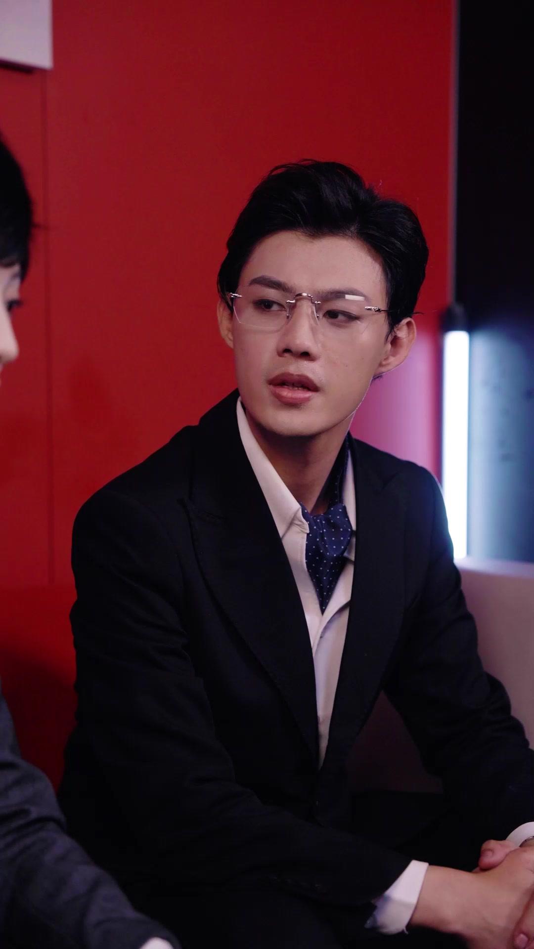 MA FEMME… UN HOMME ?