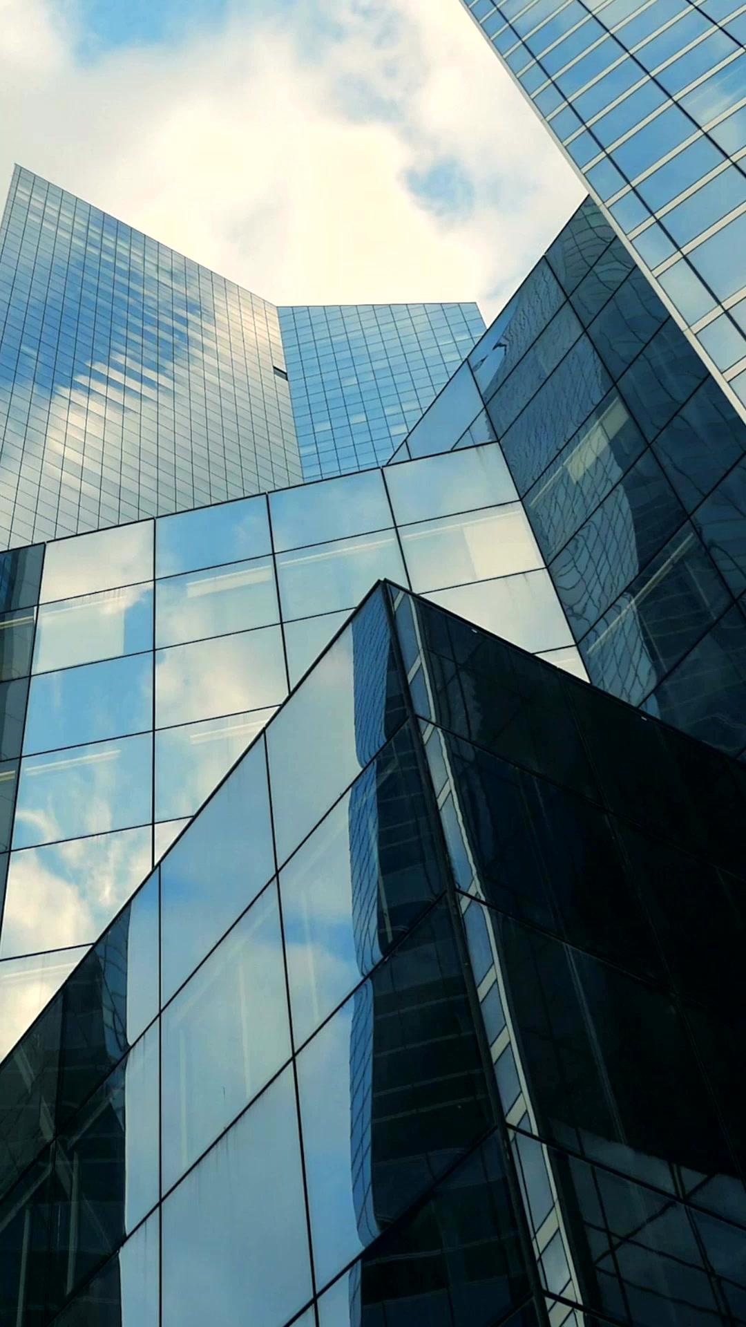 Kein Callboy, sondern Ehemann