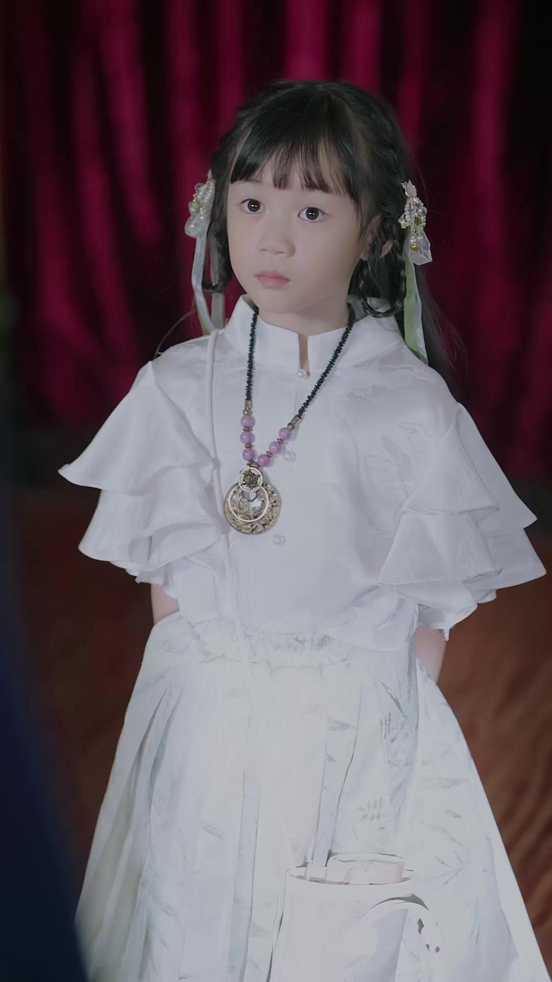 ¡Mi abuela es una niña!