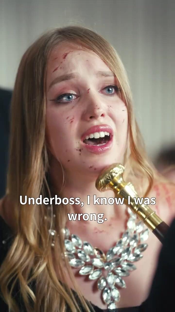 After Switched Fiancé, I Married a Mafia Boss