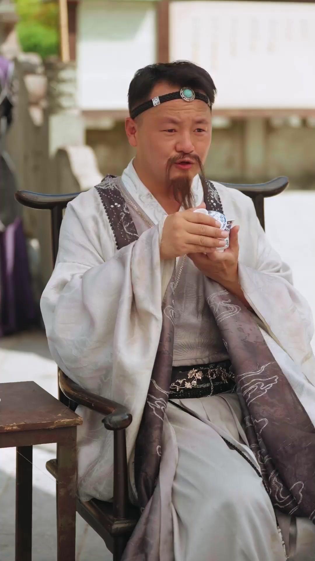 Crippled? No, I'm the Grandmaster!