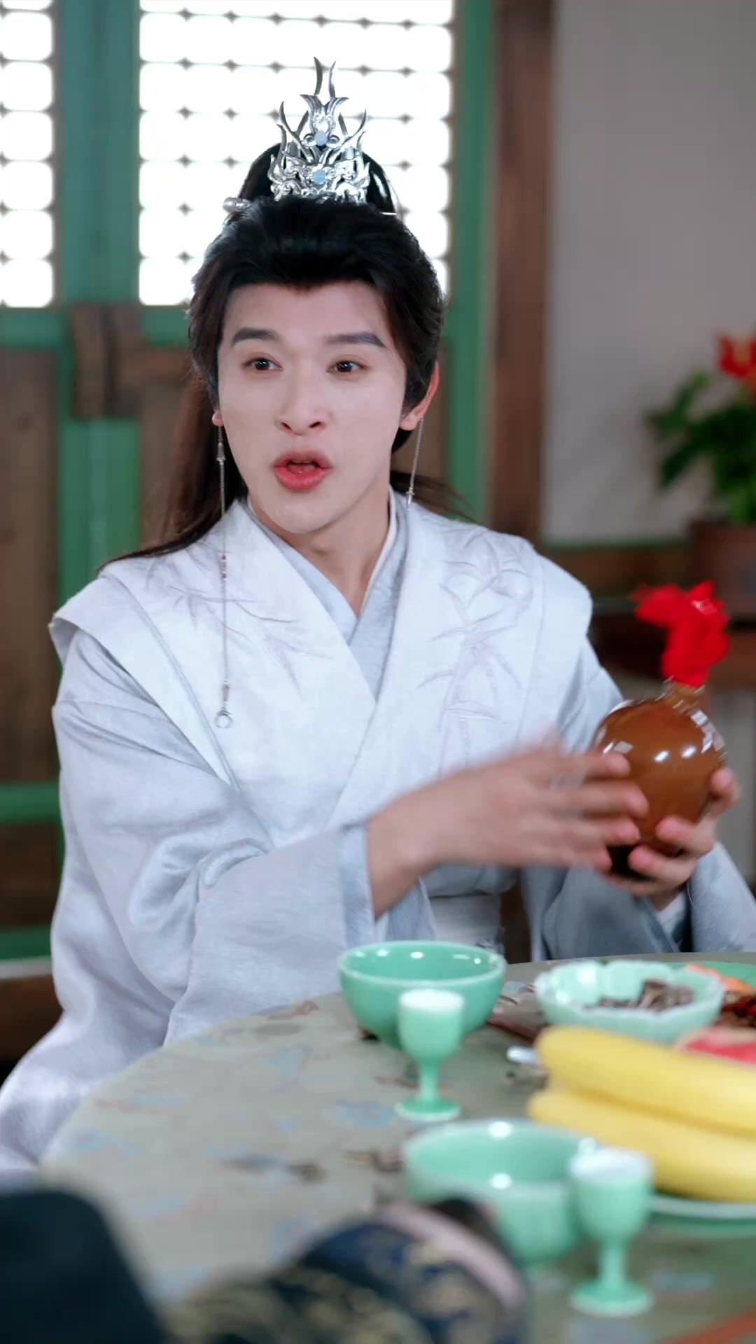 Masayı Deviren Adam