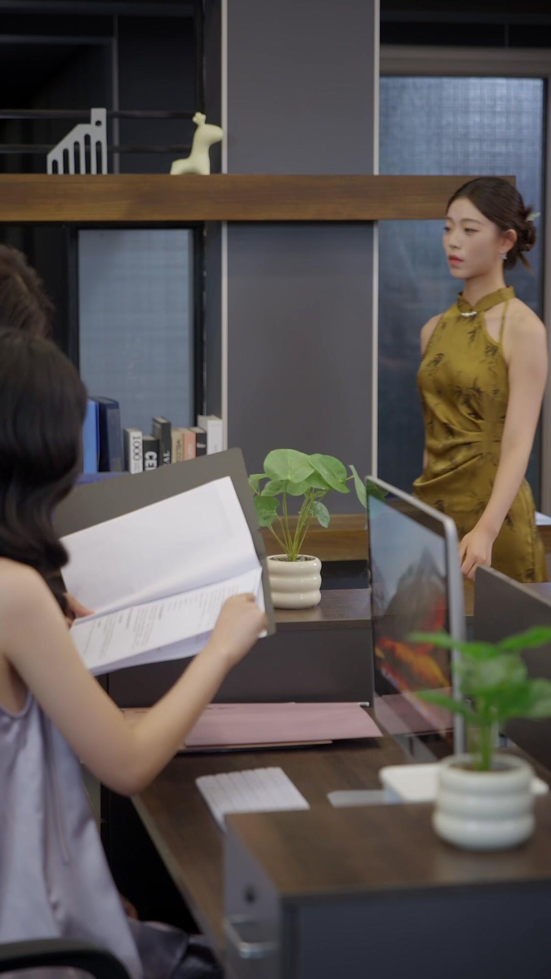 Suami Satpamku Itu Miliarder