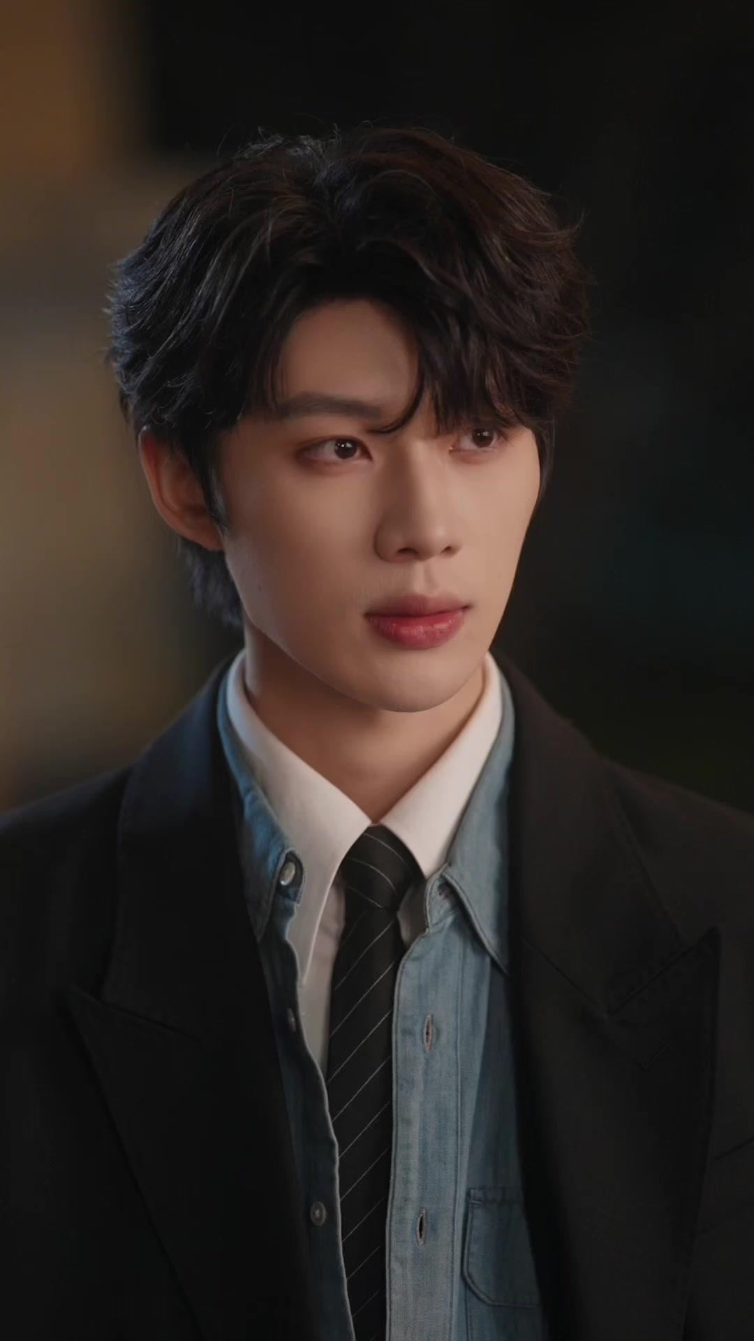 지지 않는 달빛