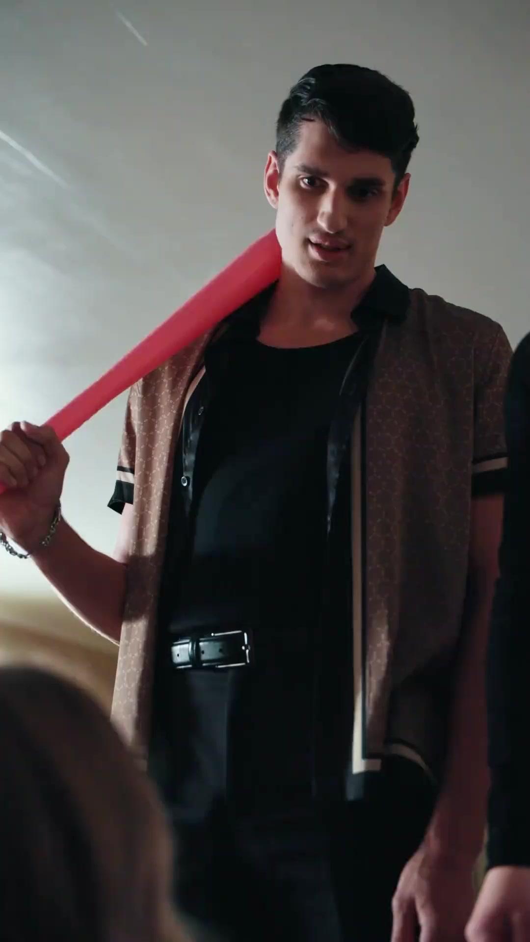 माफिया सरदार की गुप्त प्रेमिका