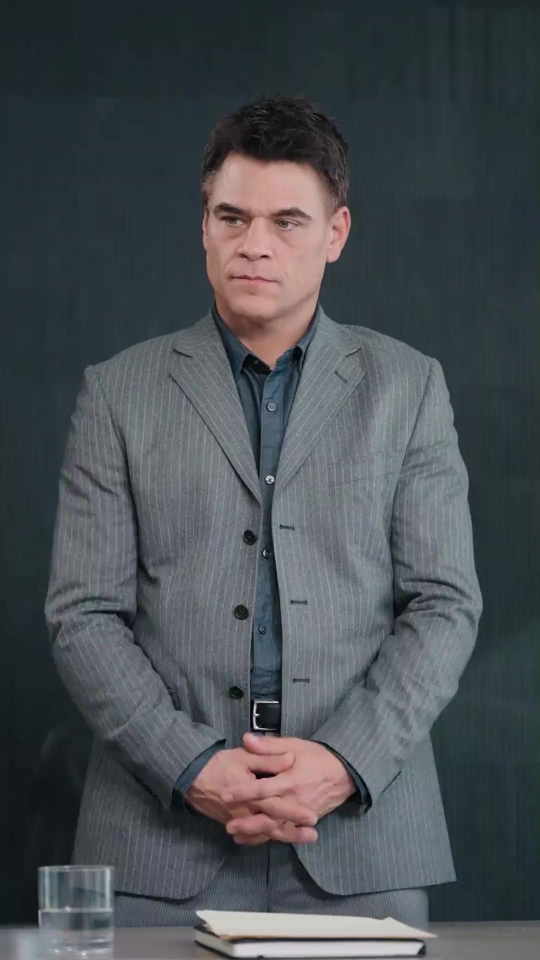 (Dublagem) Meu Pai é o Rei Oculto