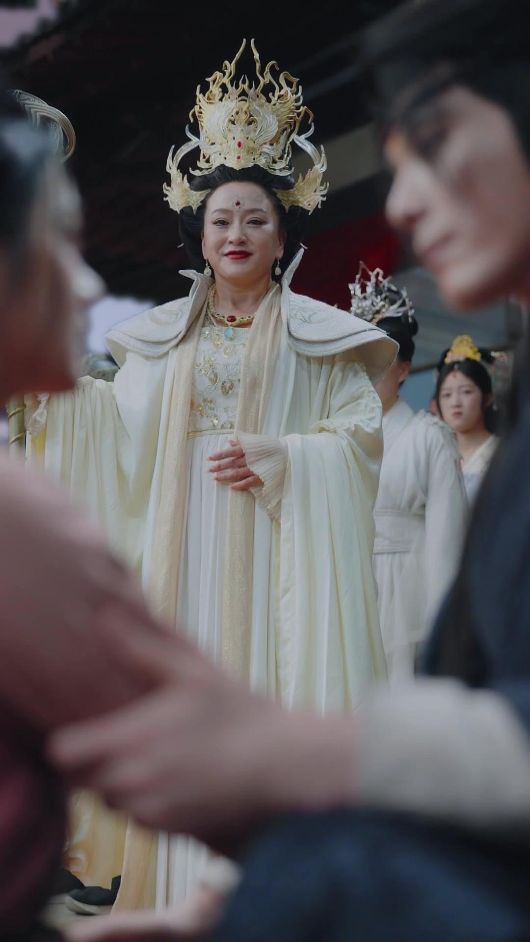 Tiada yang Tahu Identitasku