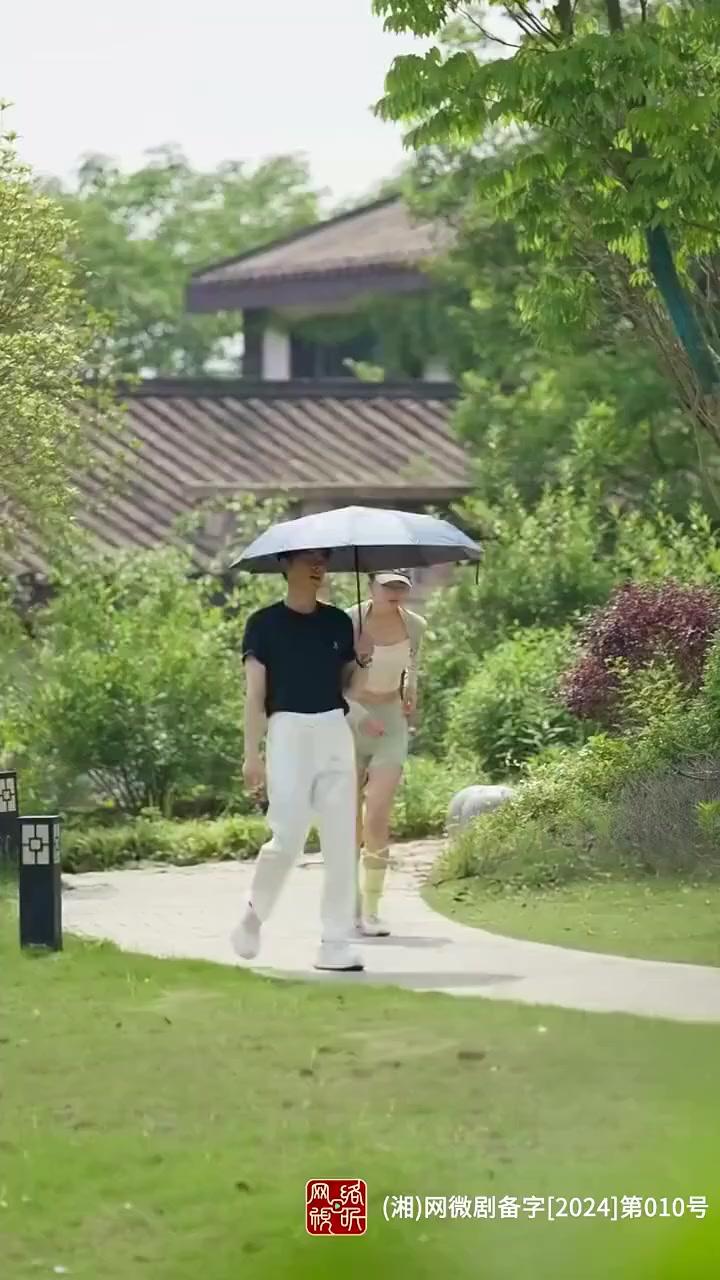 DEVENIR LA TANTE DE MON AMIE