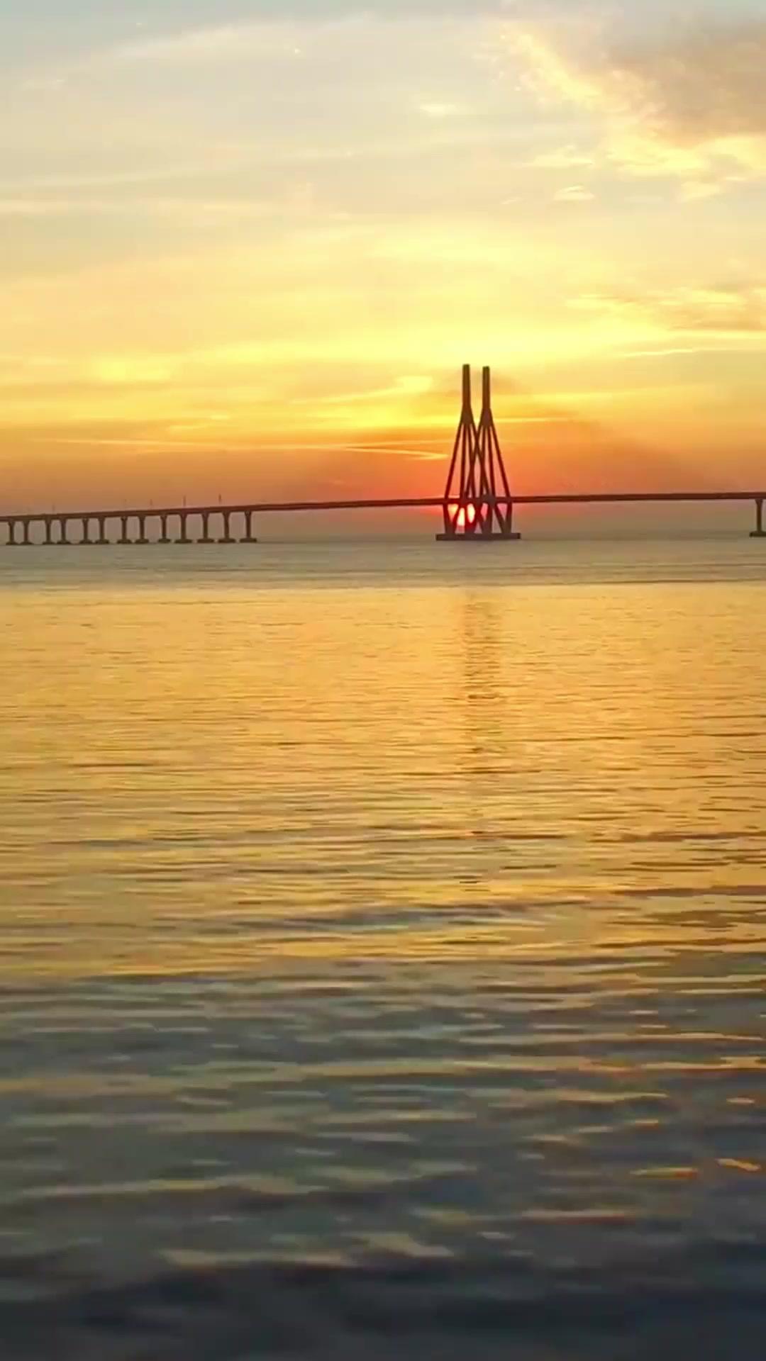 (Sulih suara) Konglomerat Disangka Melarat