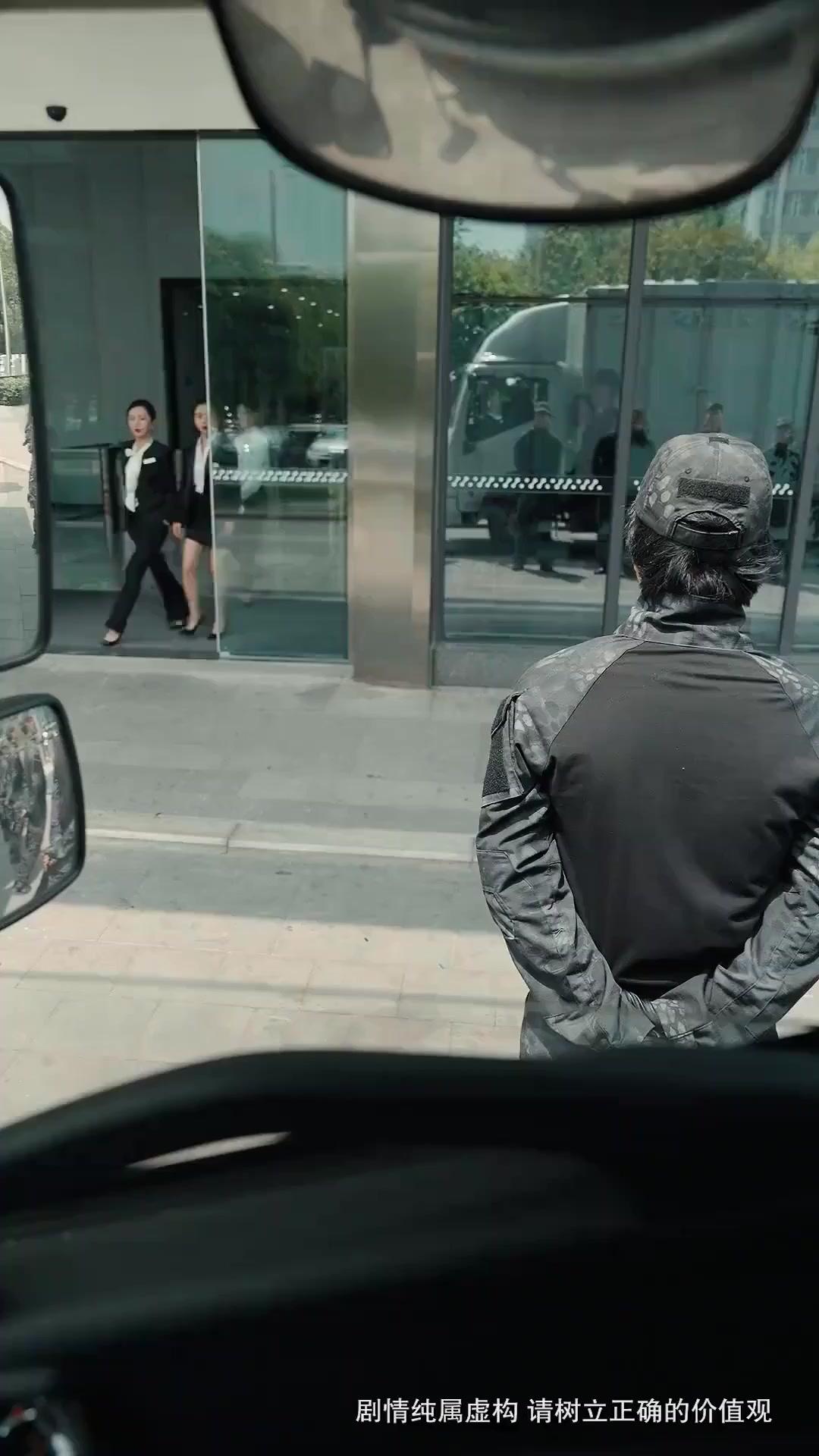 (Dubbed)Rags To Riches