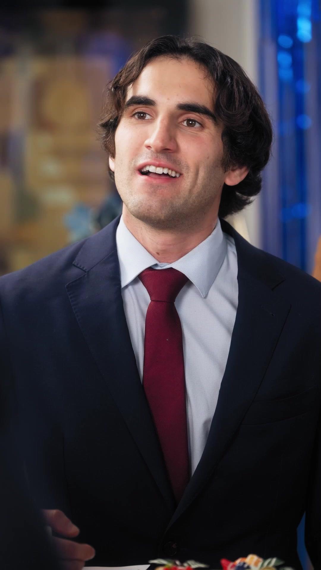 Mi padre conserje es el jefe final