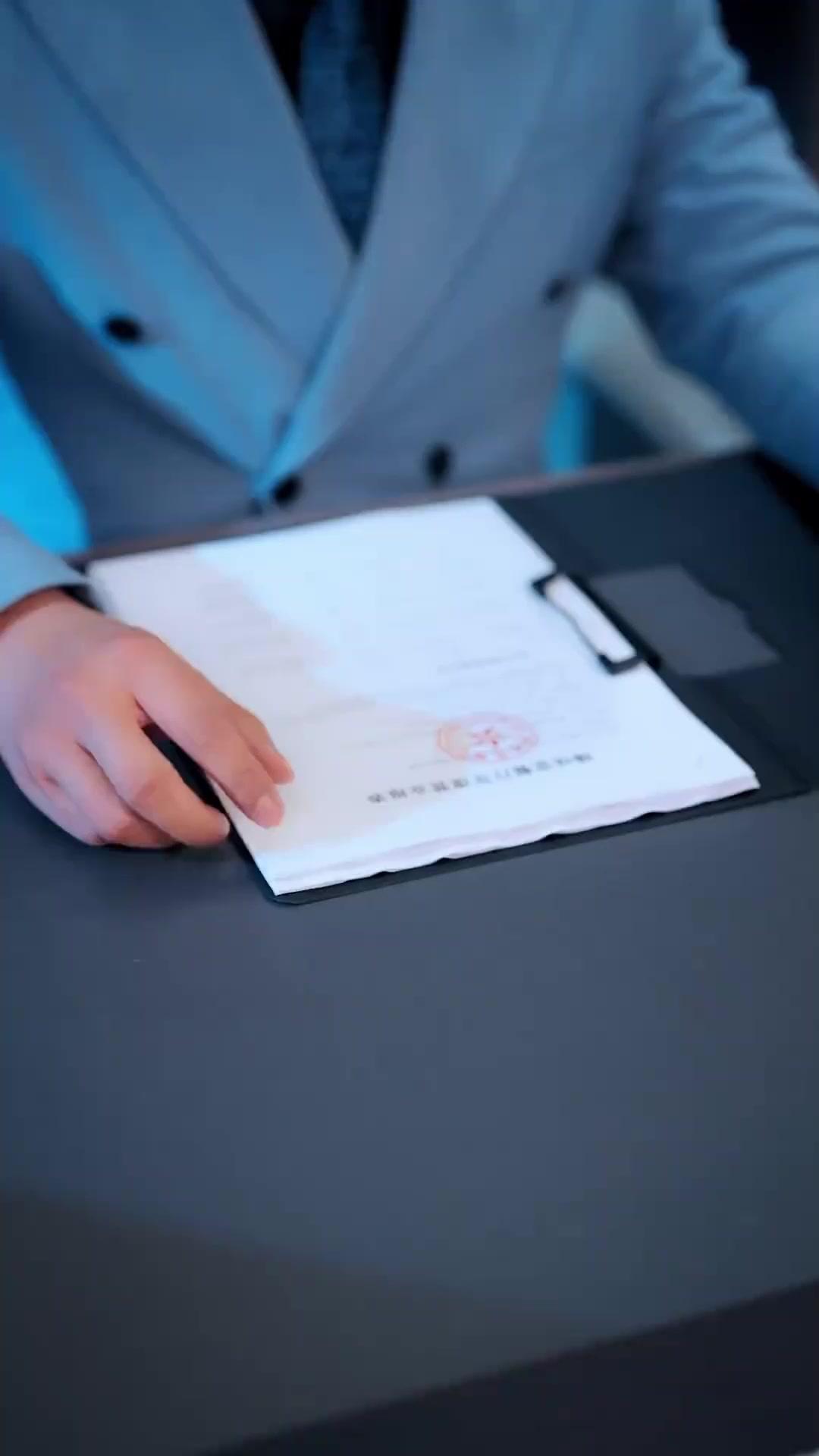 Mi hija no era tu familia, era tu sangre