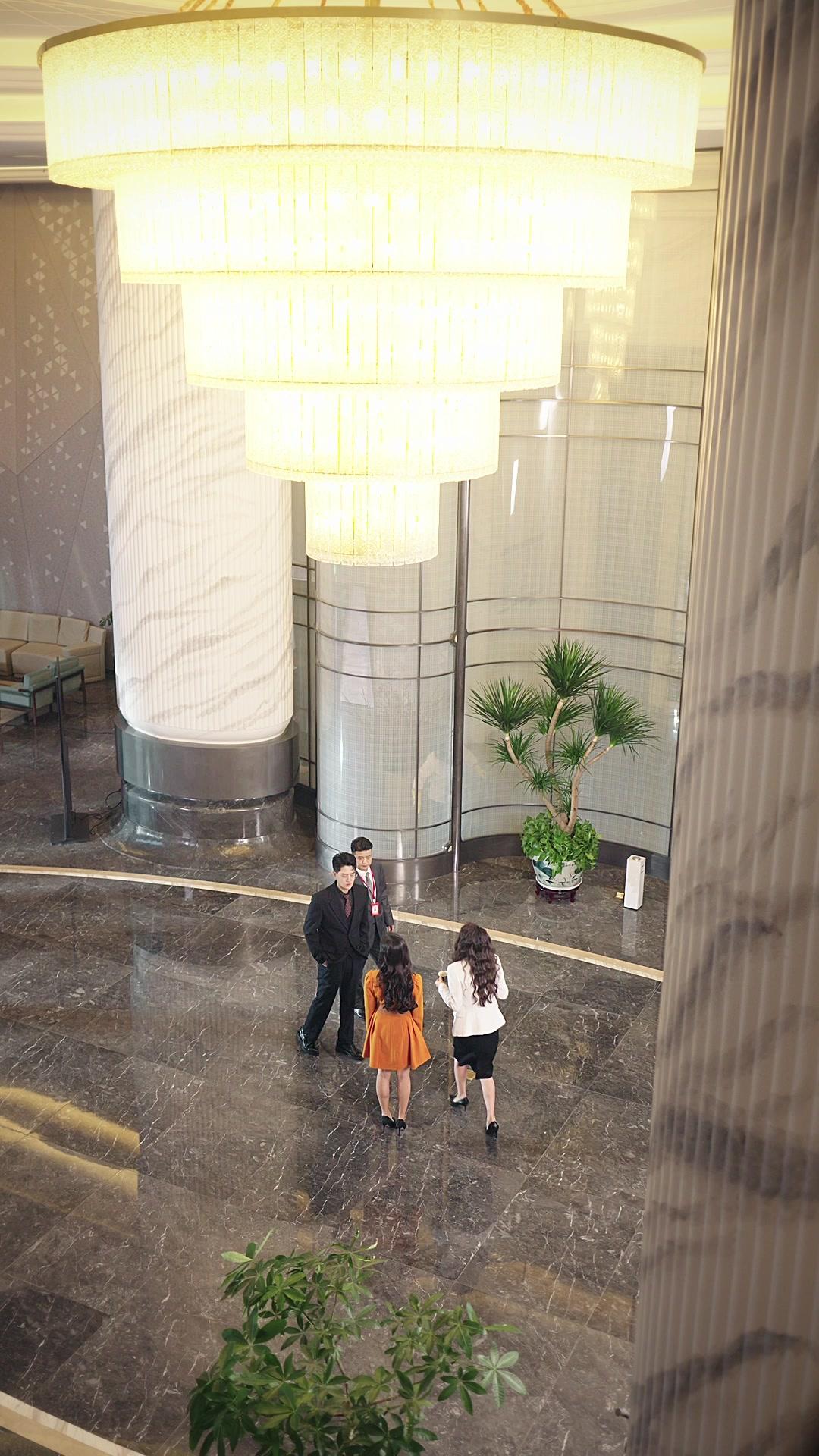 （Dubbed）A Baby, a Billionaire, And Me