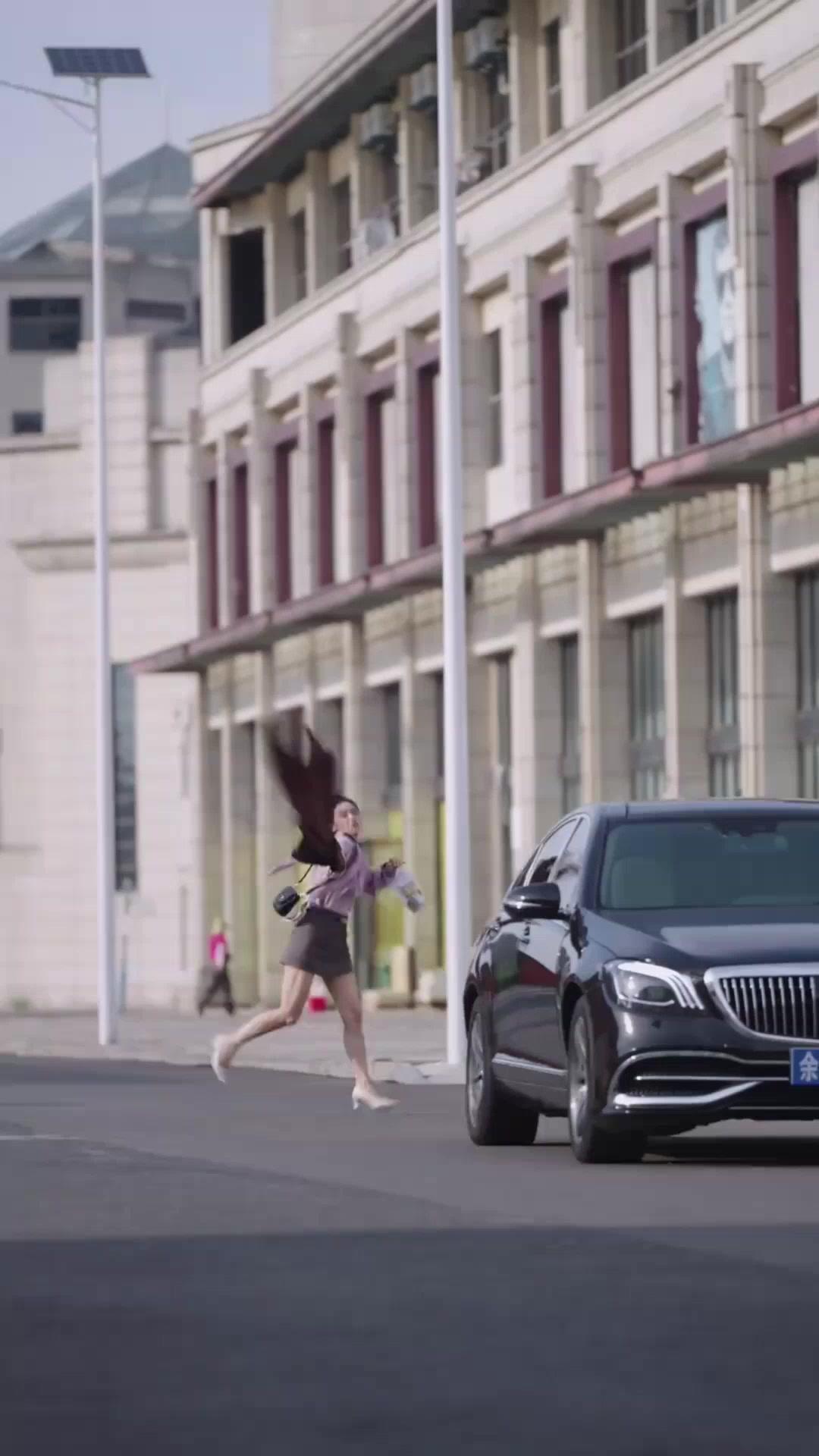 (Doublage)L'ÉPOUSE ULTRA-FERTILE DU PDG STÉRILE