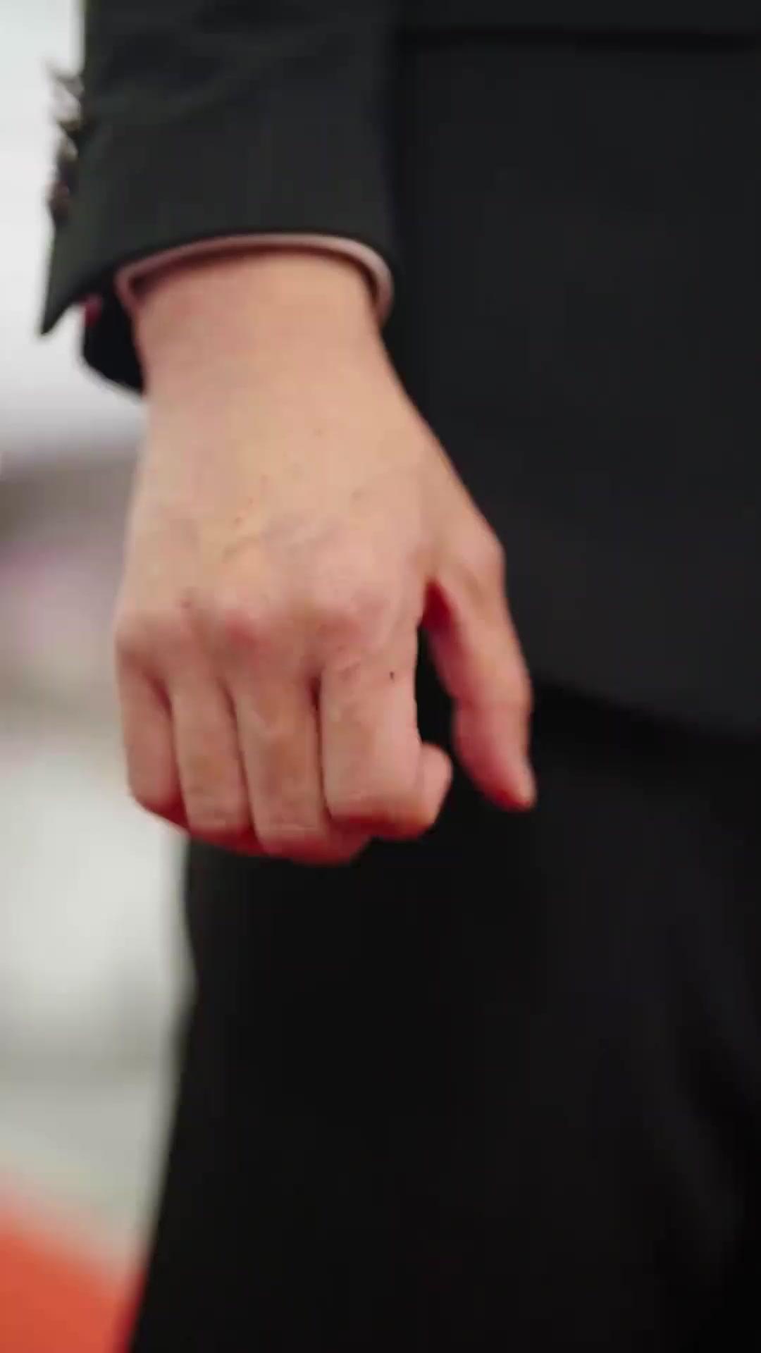 (Sulih suara) Amarahku Sudah Membara