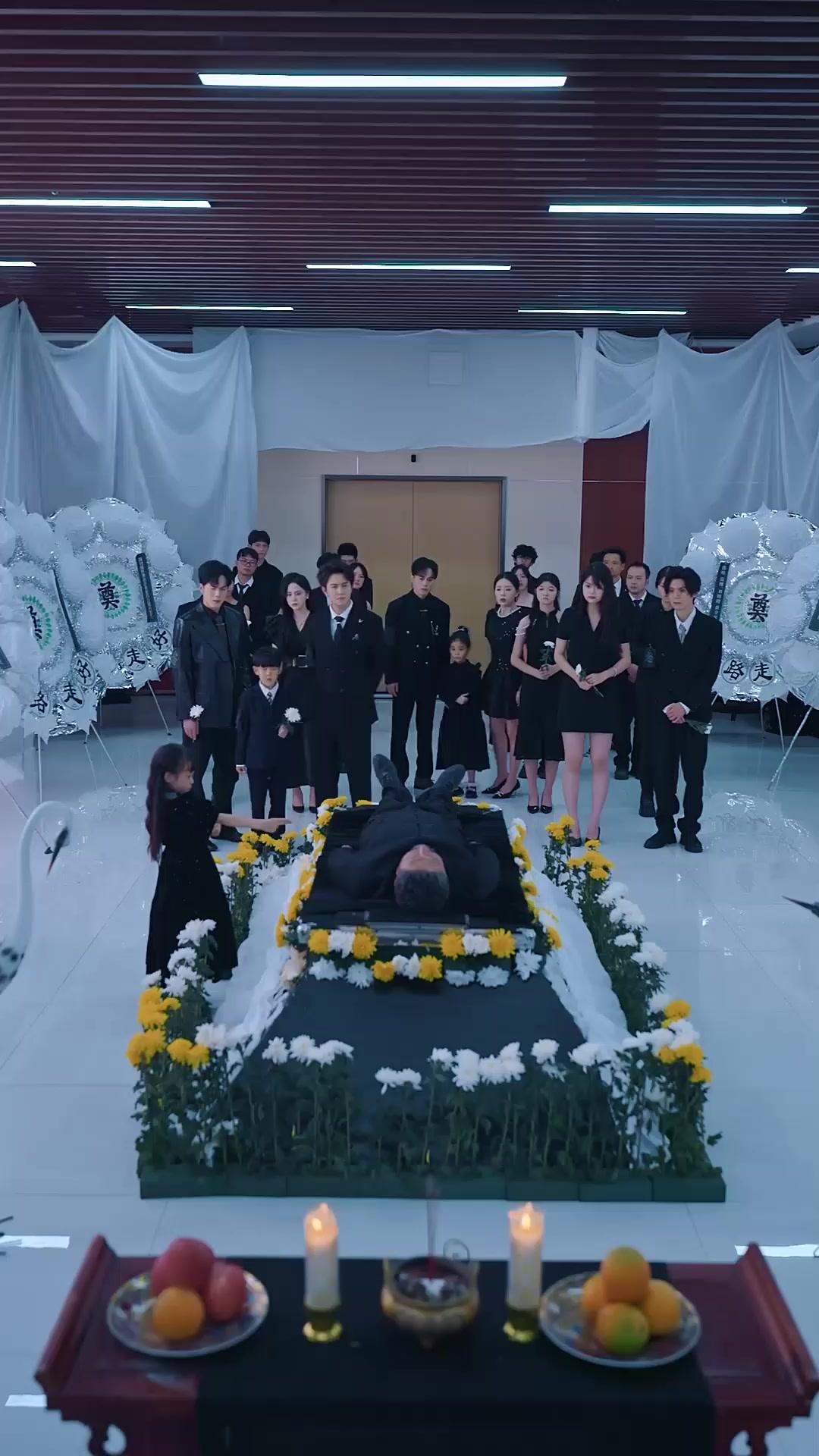 (Doblado) ¡Mi abuela es una niña!