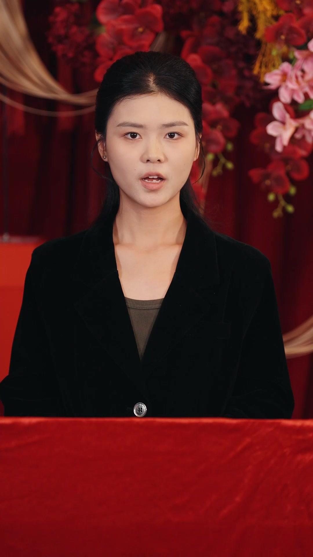 Mortals! Little God of Wealth Is Here!