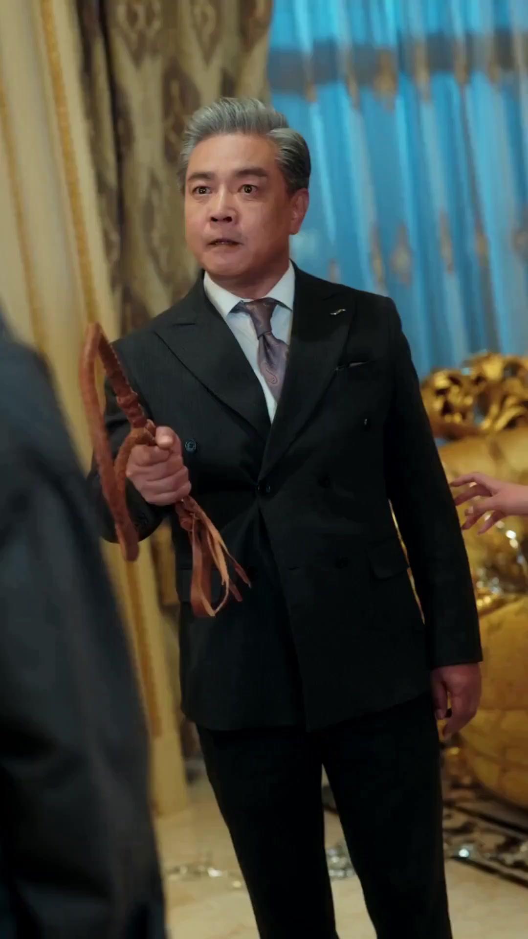 (Lồng tiếng) Phá Lồng