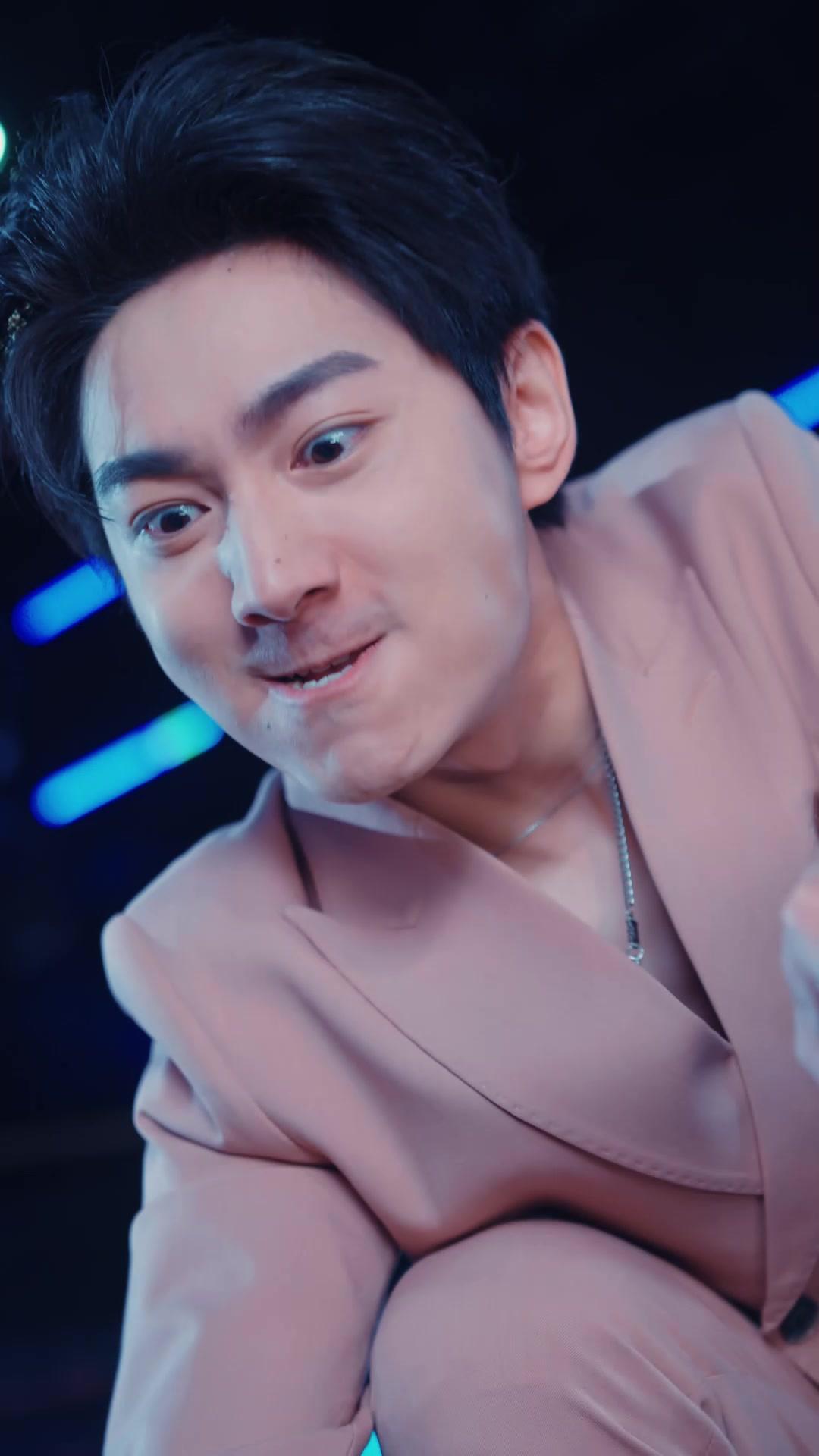 MA DÉESSE, MA FEMME