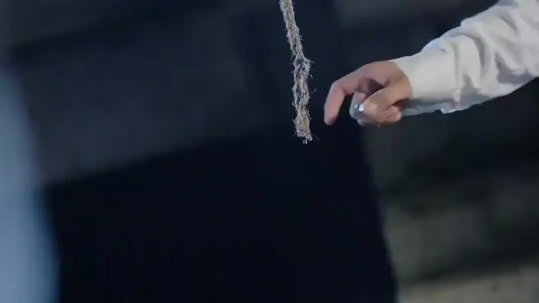 Lovers or Siblings: When the Hospital Hallway Holds More Truth Than the Bedside