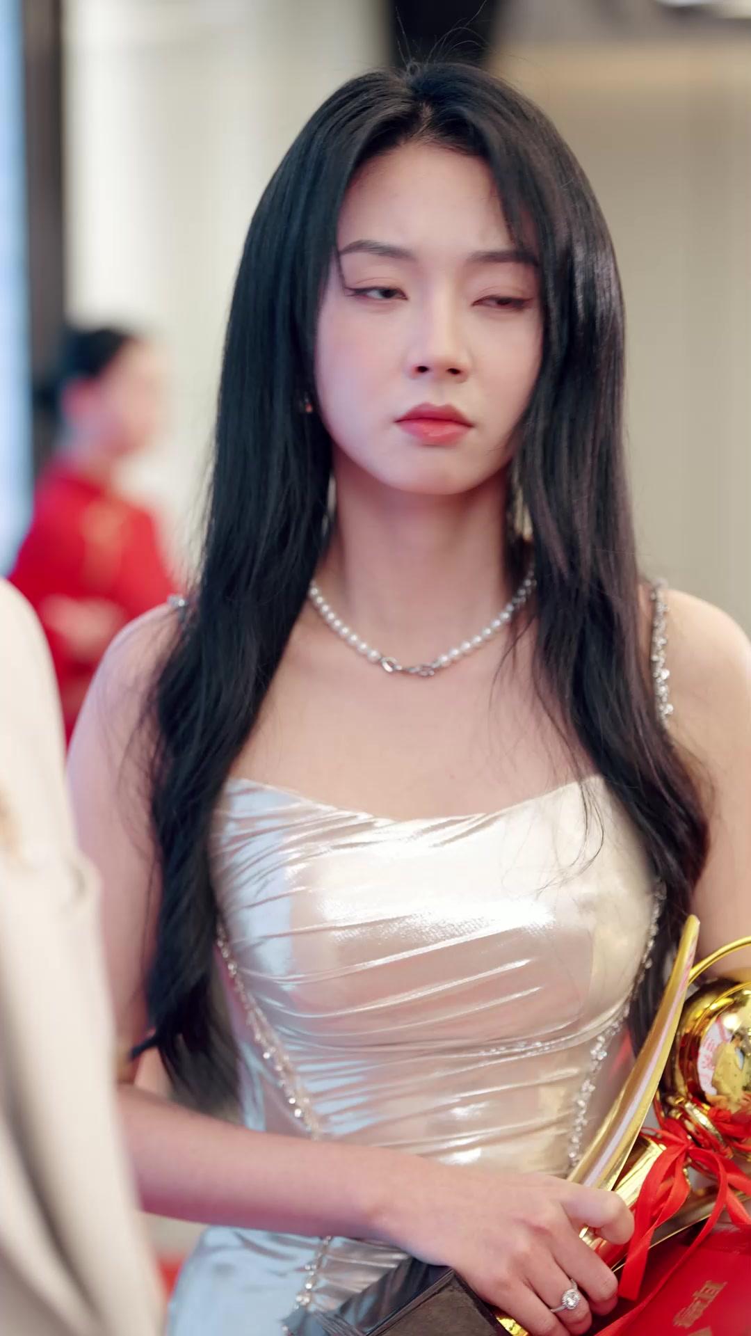 Minha irmã adotiva tirou tudo de mim