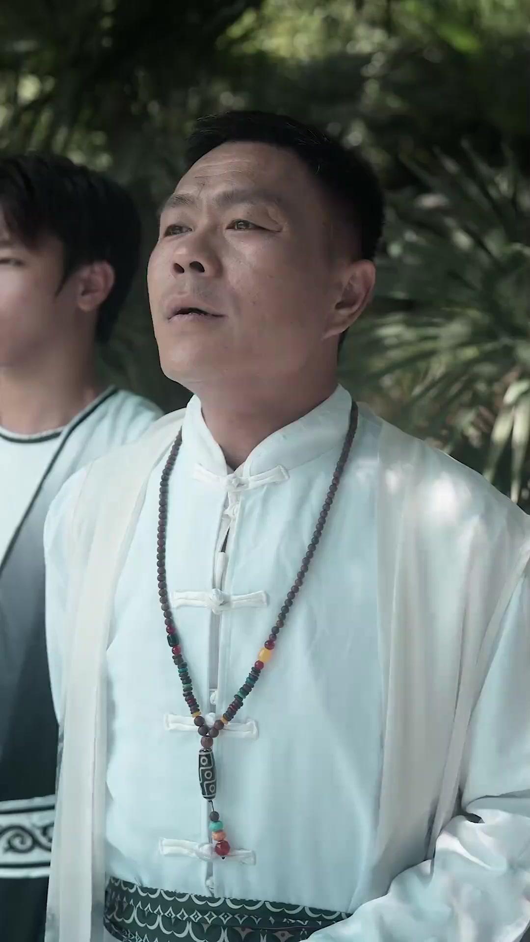 Bangkitnya Anak Terbuang