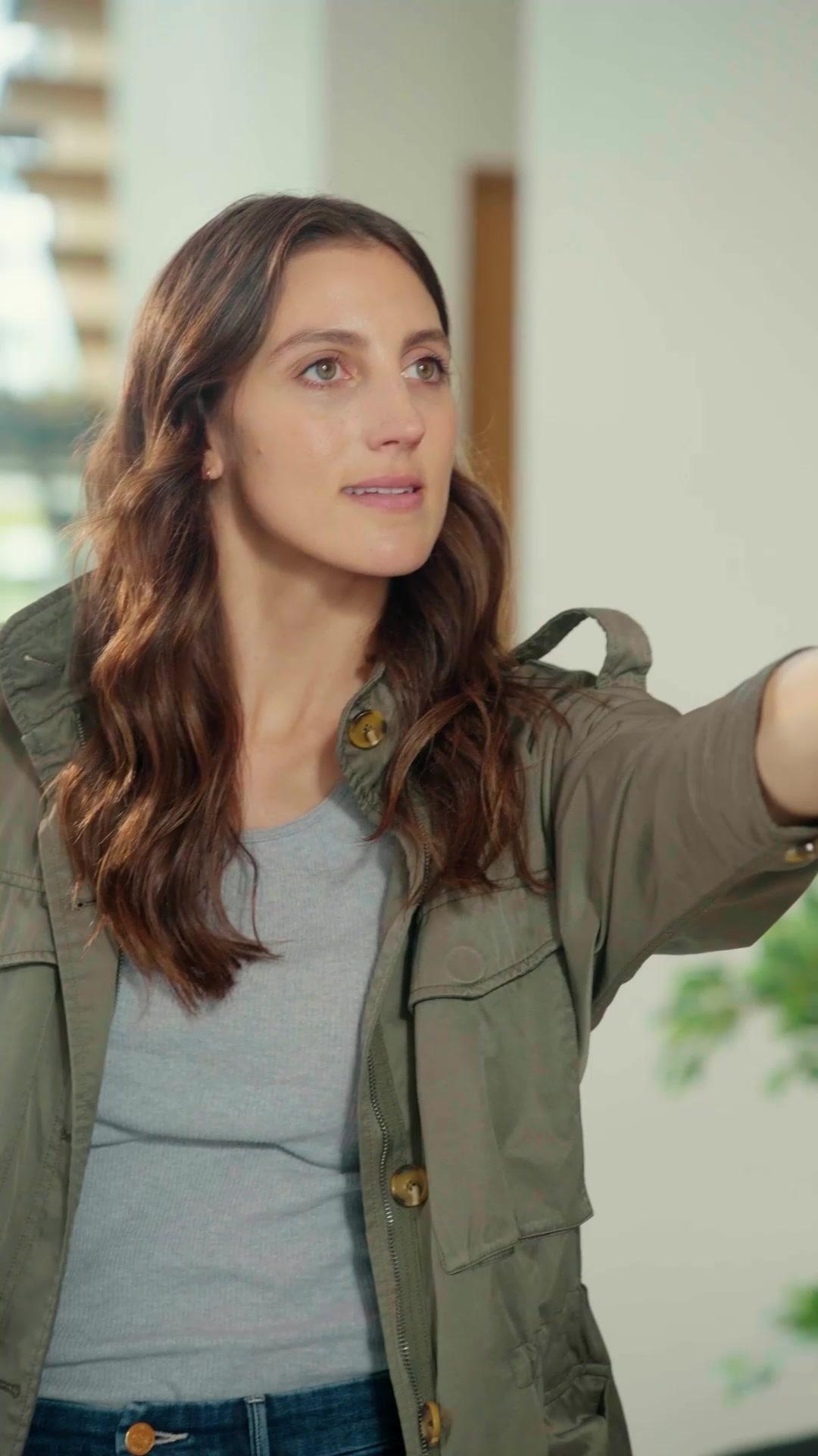 MA MÈRE EST UNE AGENT ACE