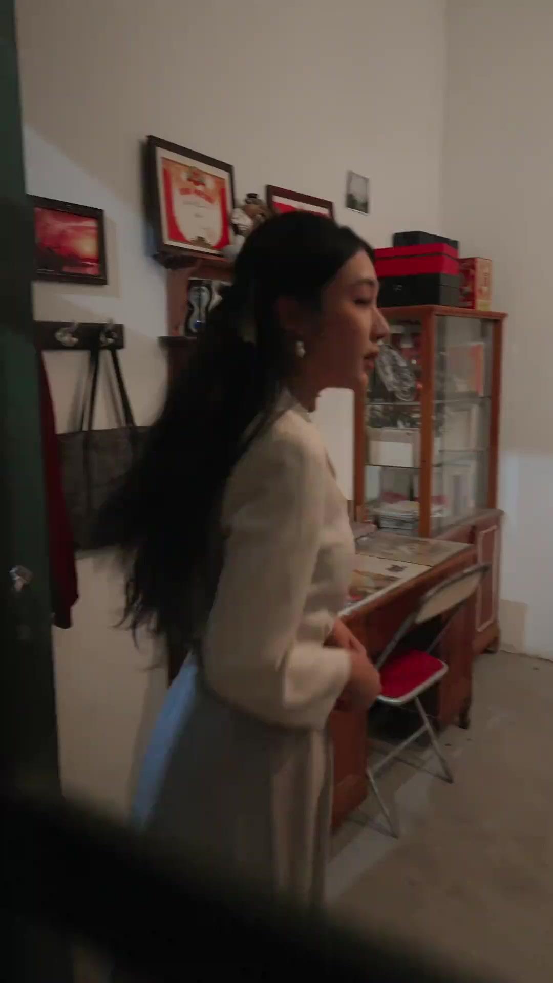 Cinta yang penuh bohongan