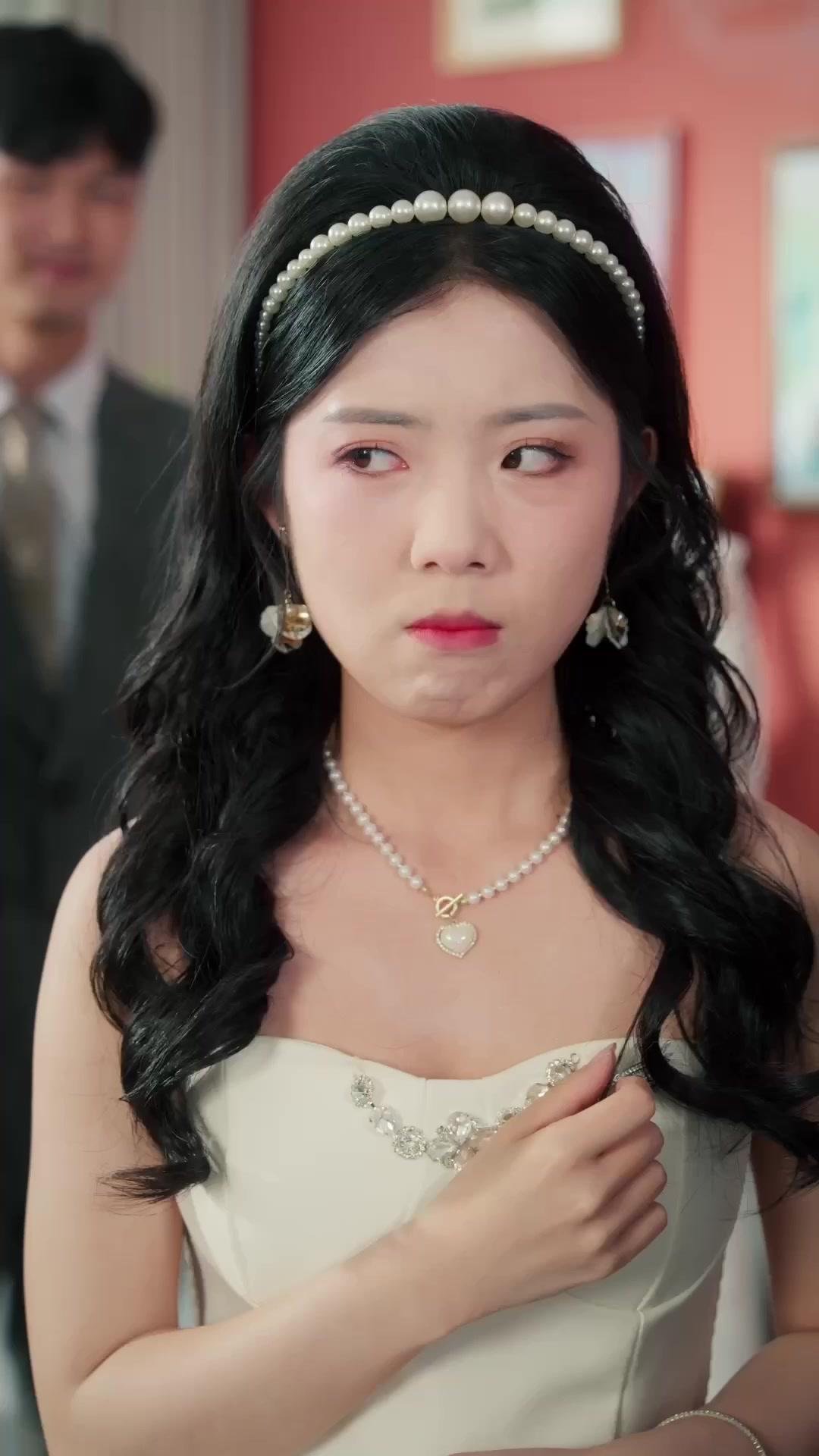 Bunga Mawar Tersembunyi