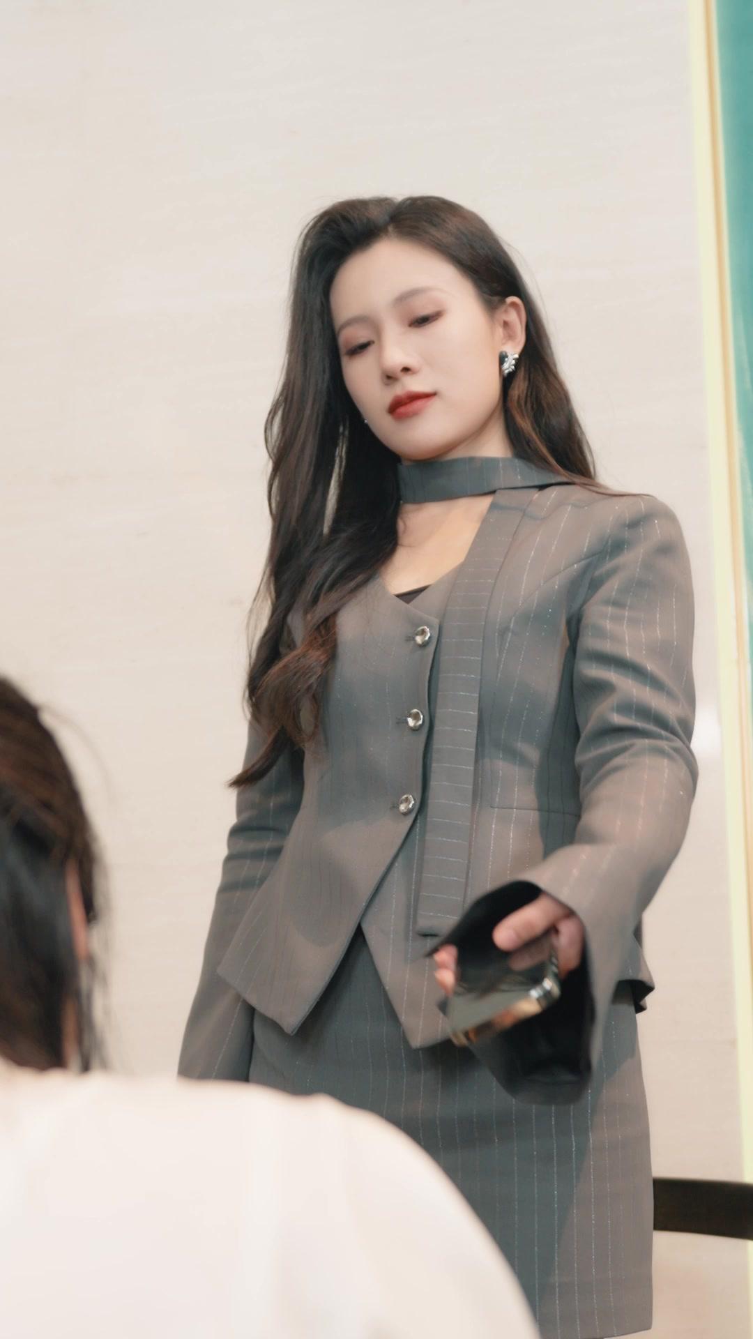 El secreto juego de la heredera