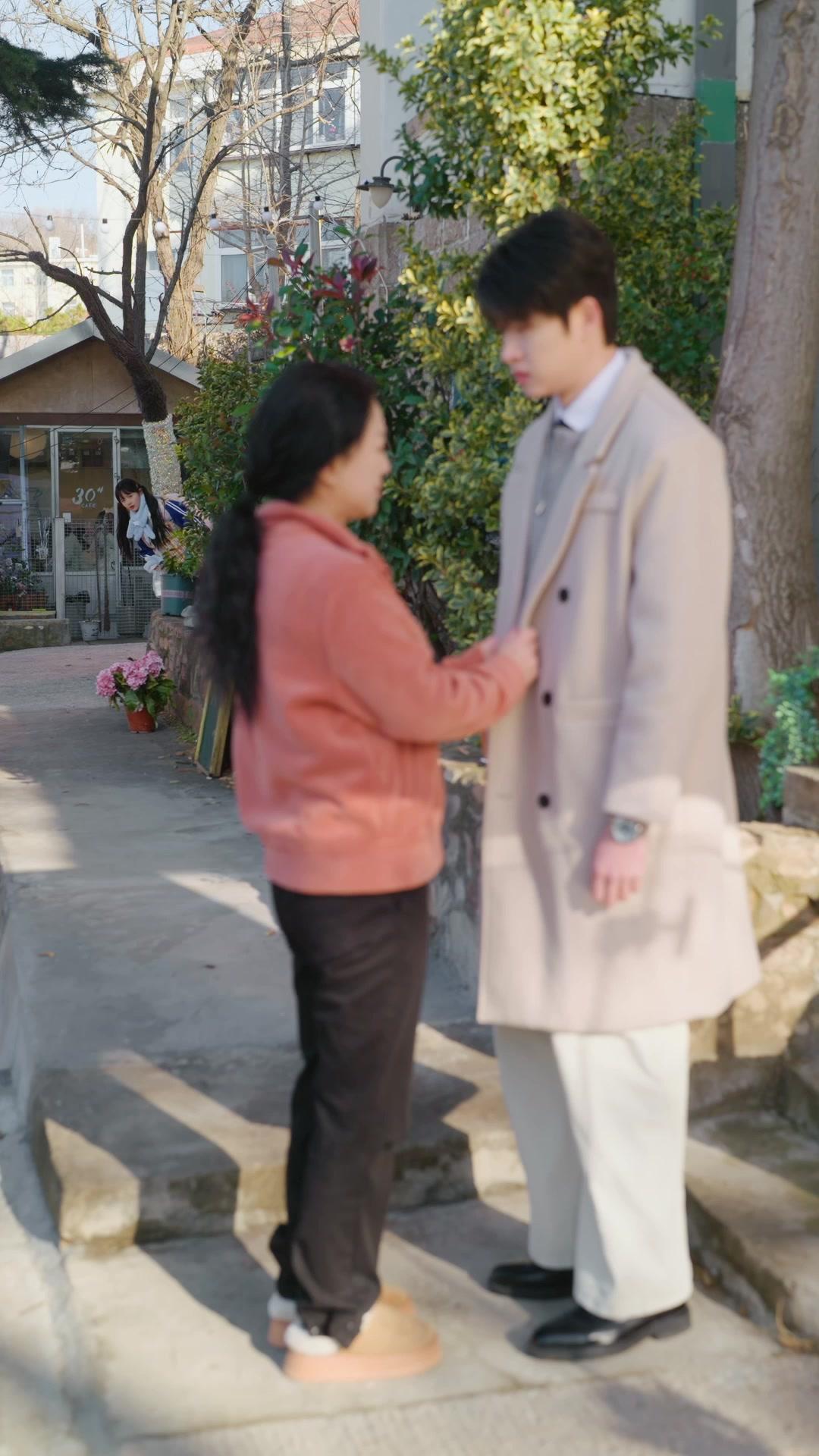 貧乏家族？どう見てもおかしい