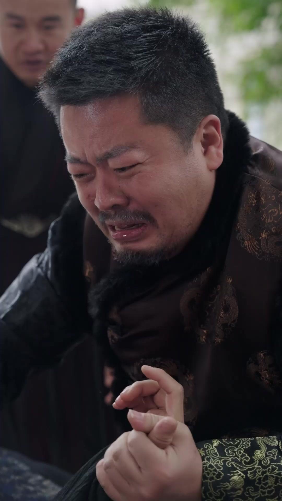 失憶天尊，扮豬吃虎護妻