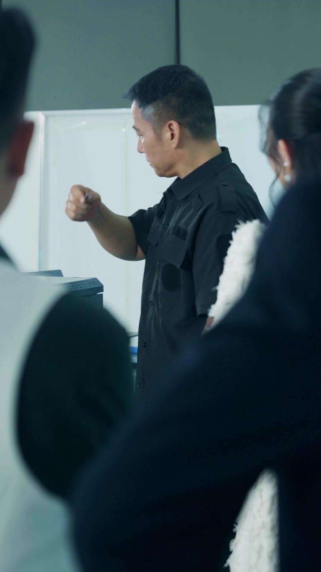 My Missing Son Becomes a Billionaire?!