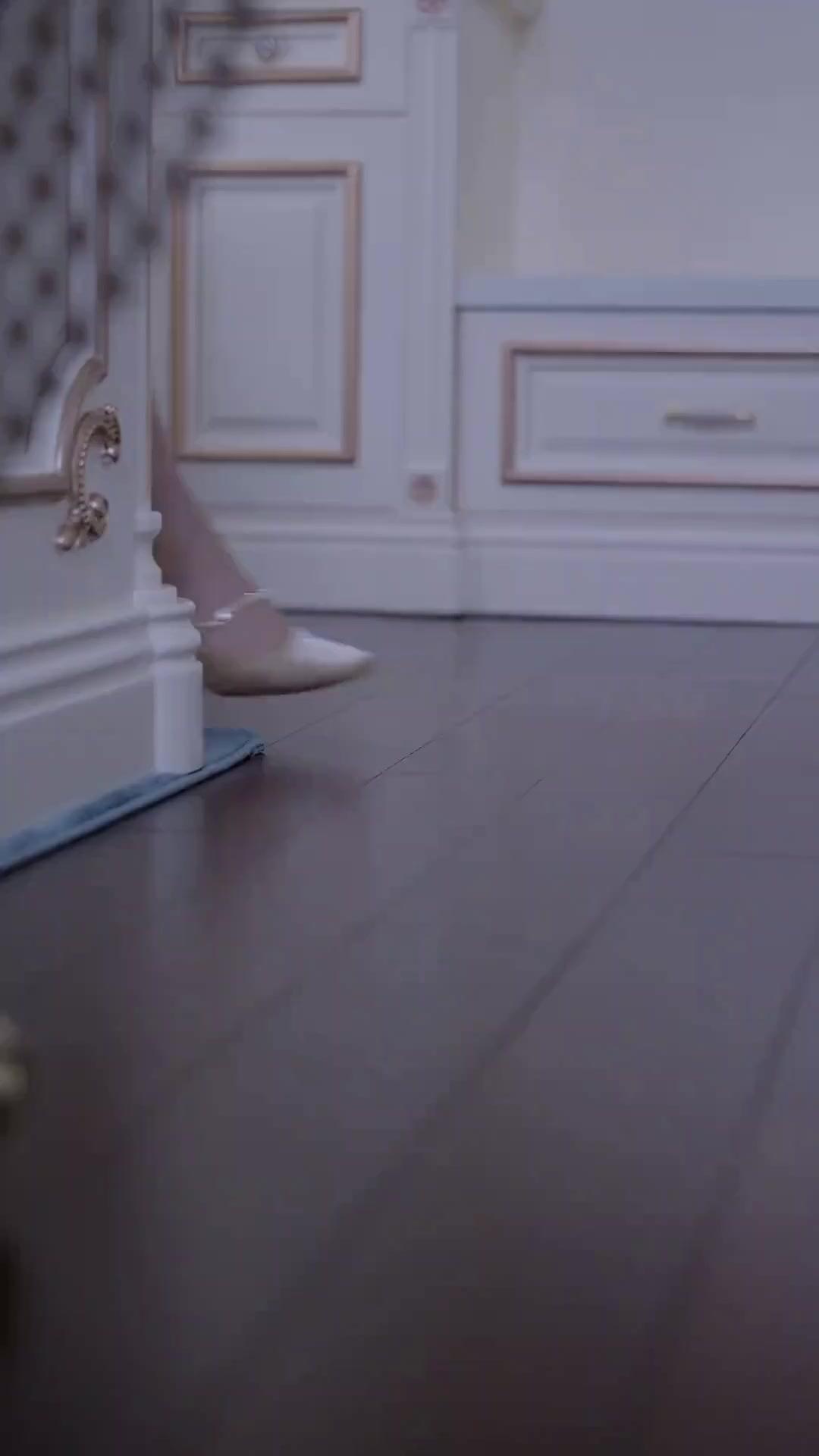 (吹き替え) ～超エリート家族では～何もしないが最適解