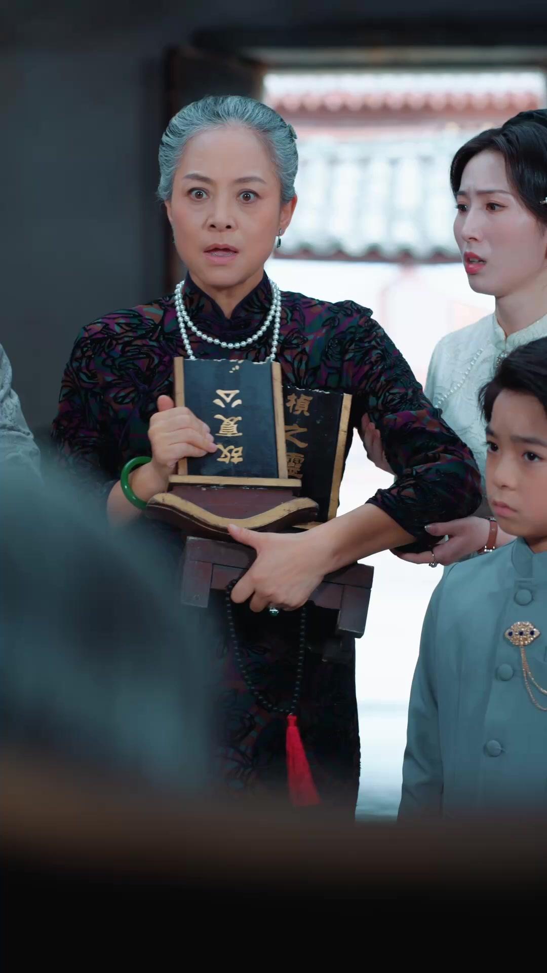 O Herdeiro de 6 Anos: Defender a Herança