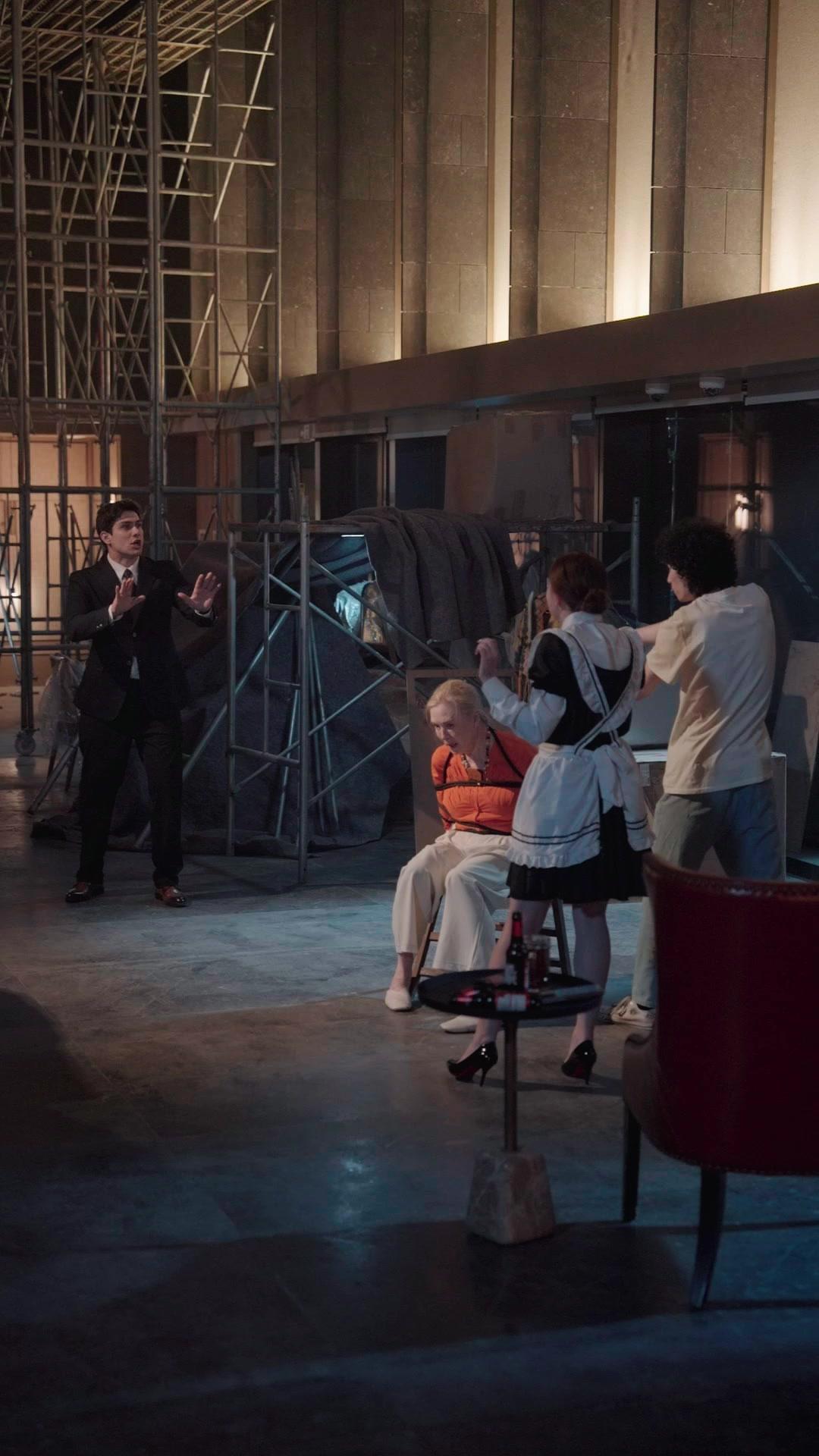 Don't mess with billionaire's parents!