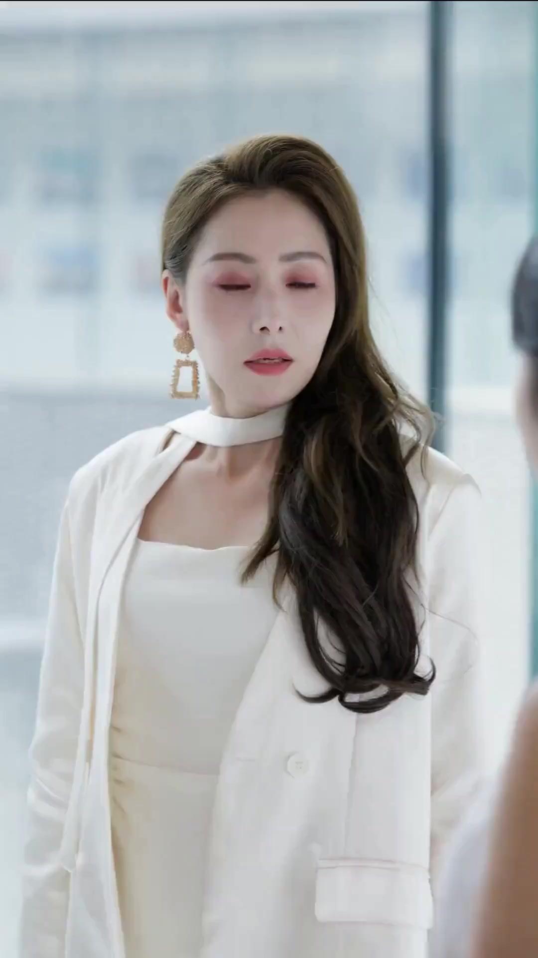 (مدبلج) حارس الأمن جمال هو العملاق المالي