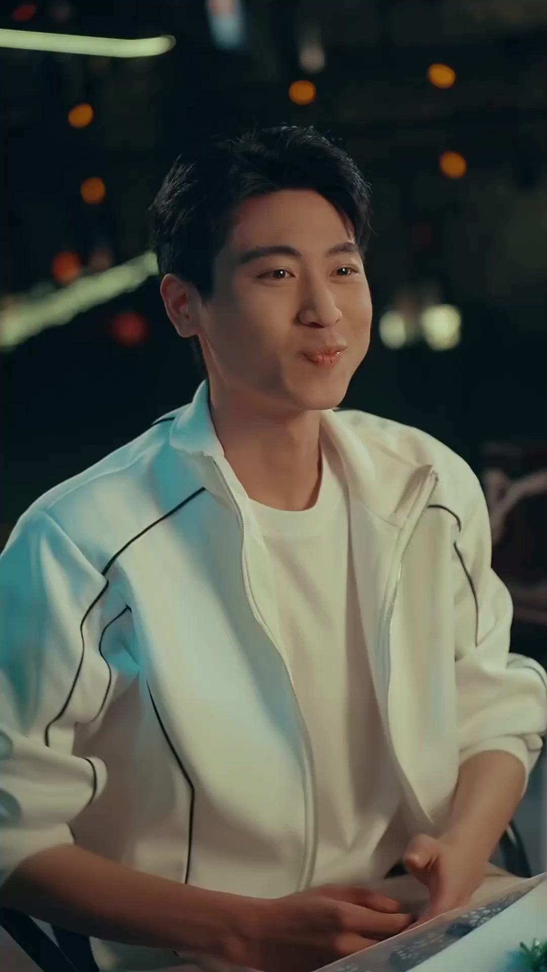  لدي عين الثروة