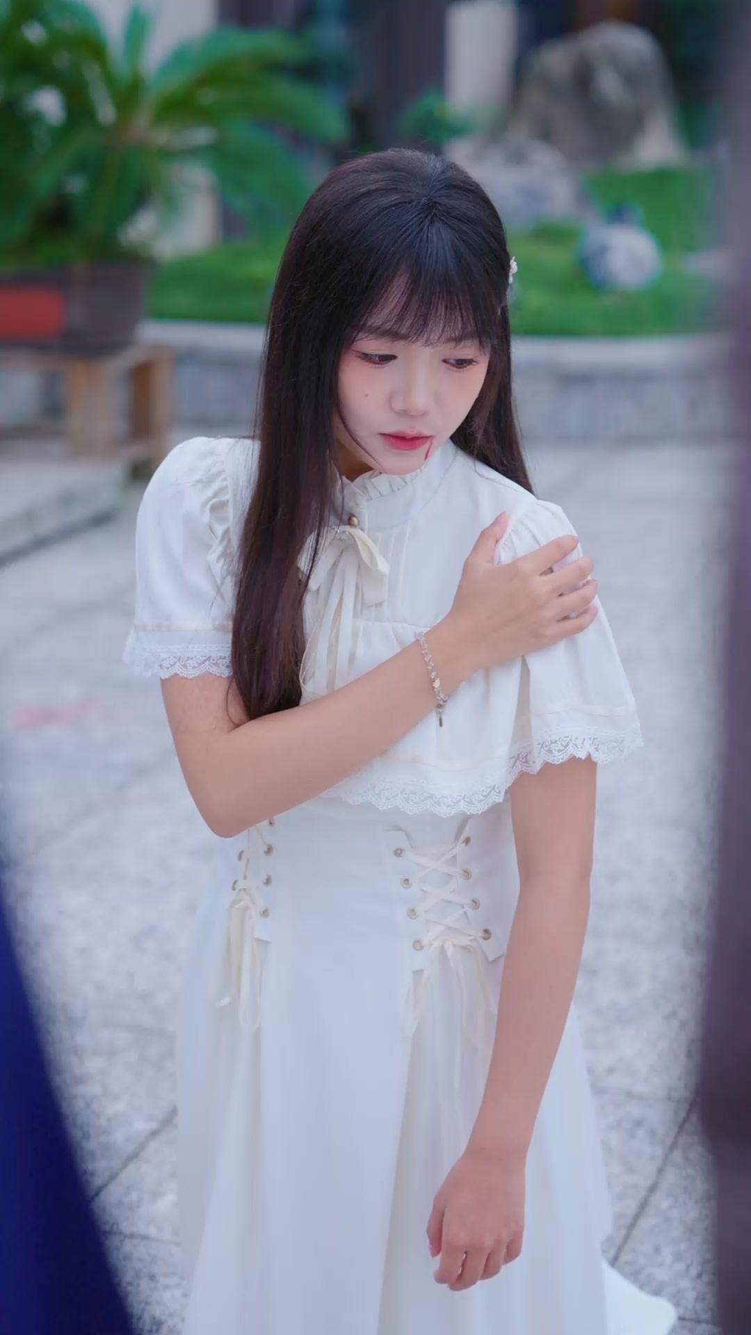 Phá Vỡ Phong Ấn