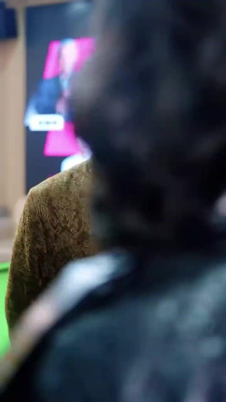 (Doblado)El pequeño maestro del billar