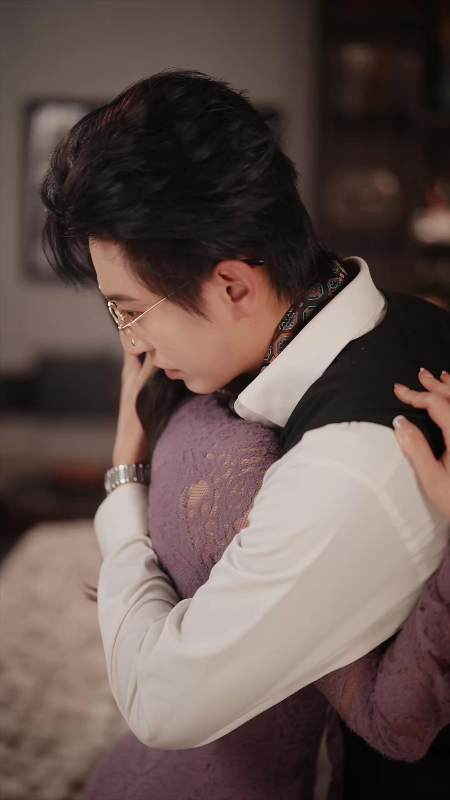 愛の牢獄～仮面夫婦の嘘と選択～