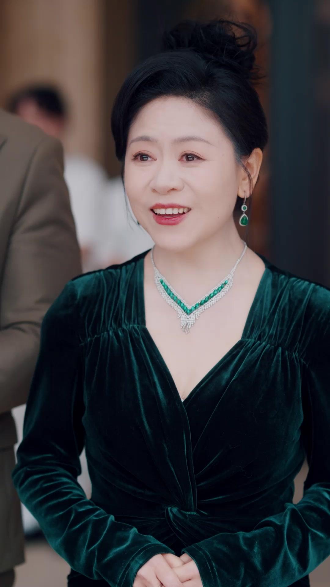 Bumpkin? Hidden Queen?