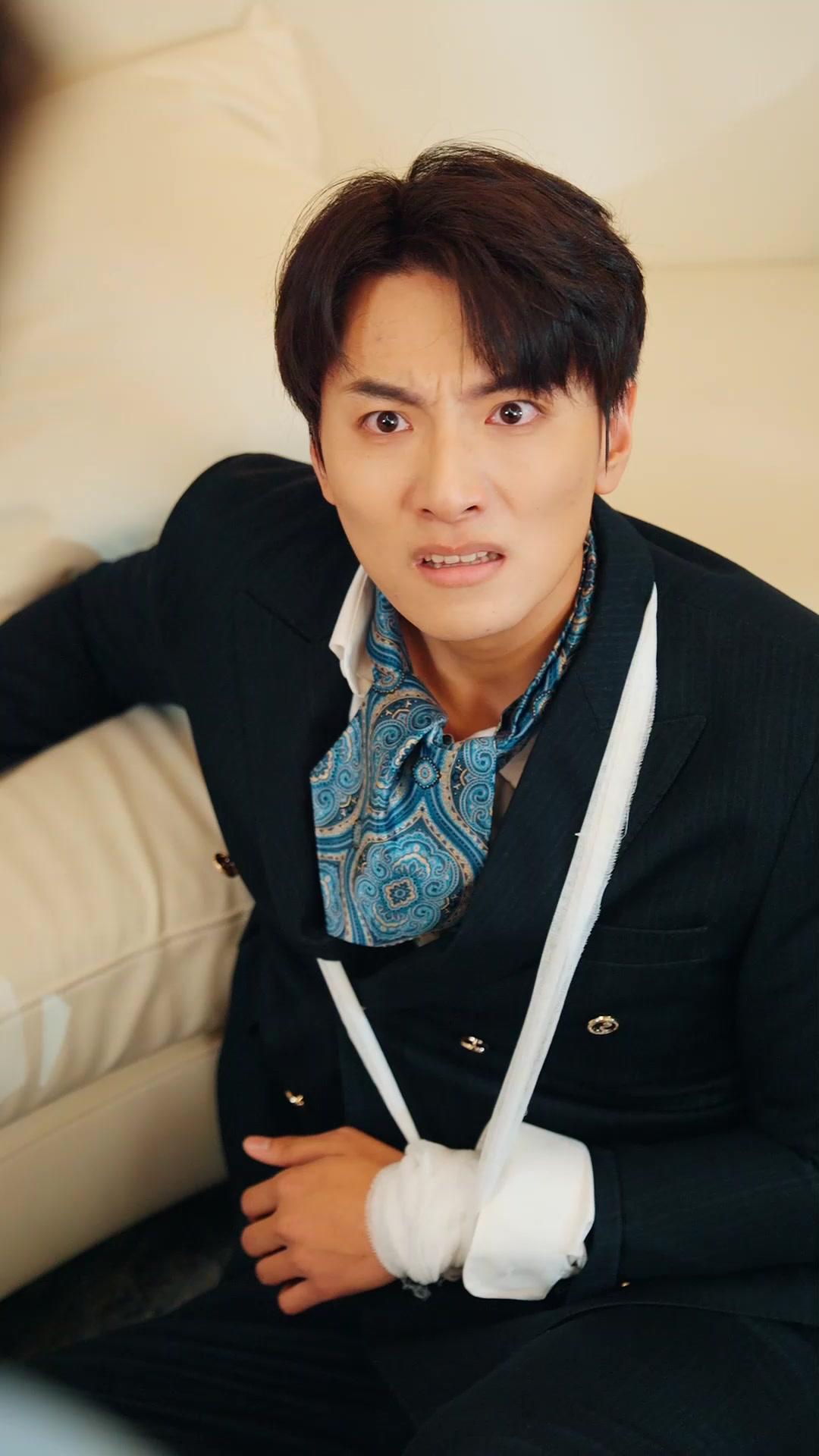 Primadona dan Pengawalnya