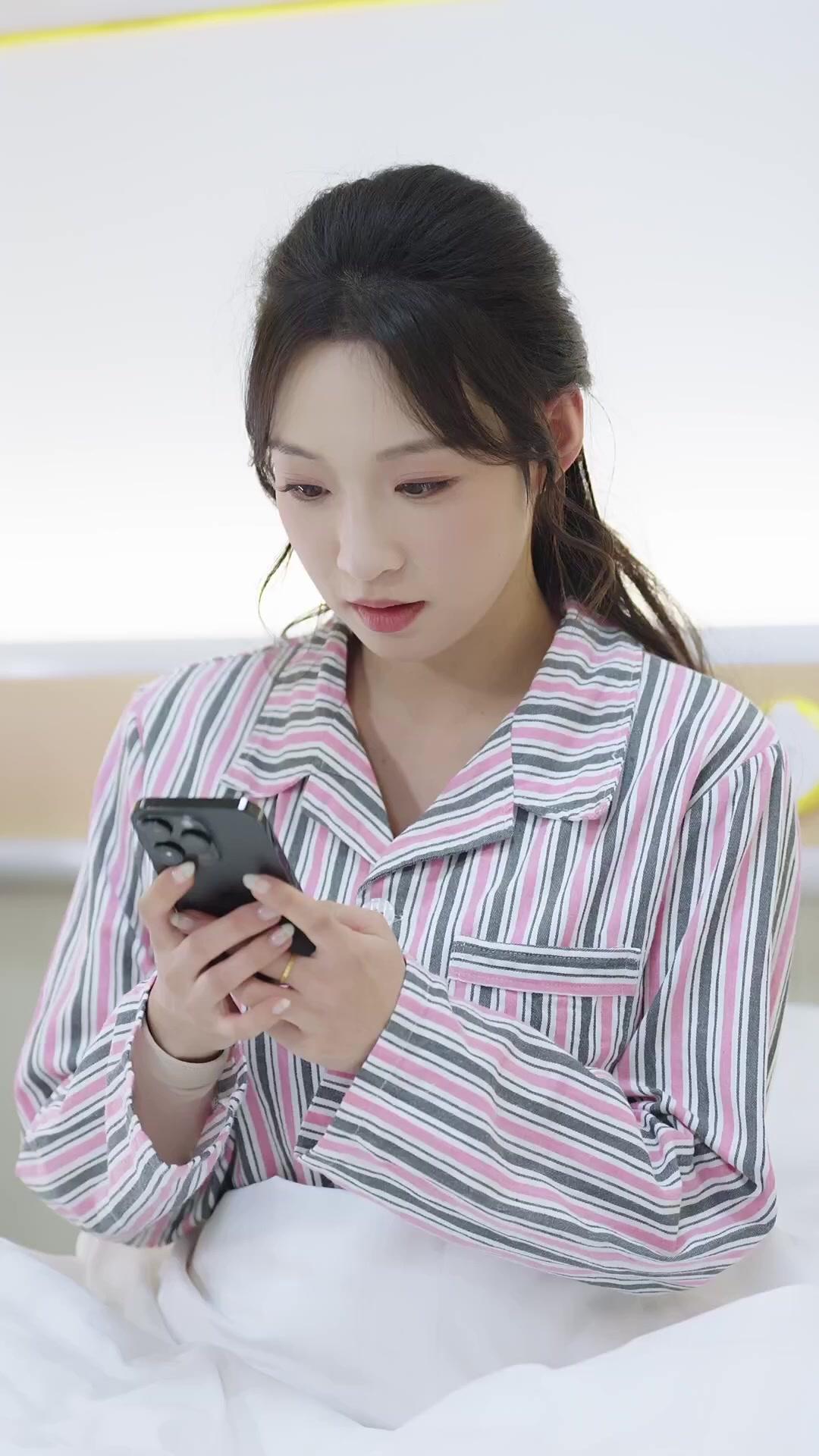 Rahasia Masa Lalu, Cinta dan Balas Dendam