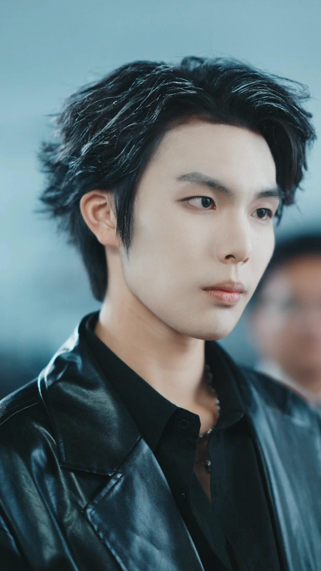 Pacarku Berbulu dan Manis