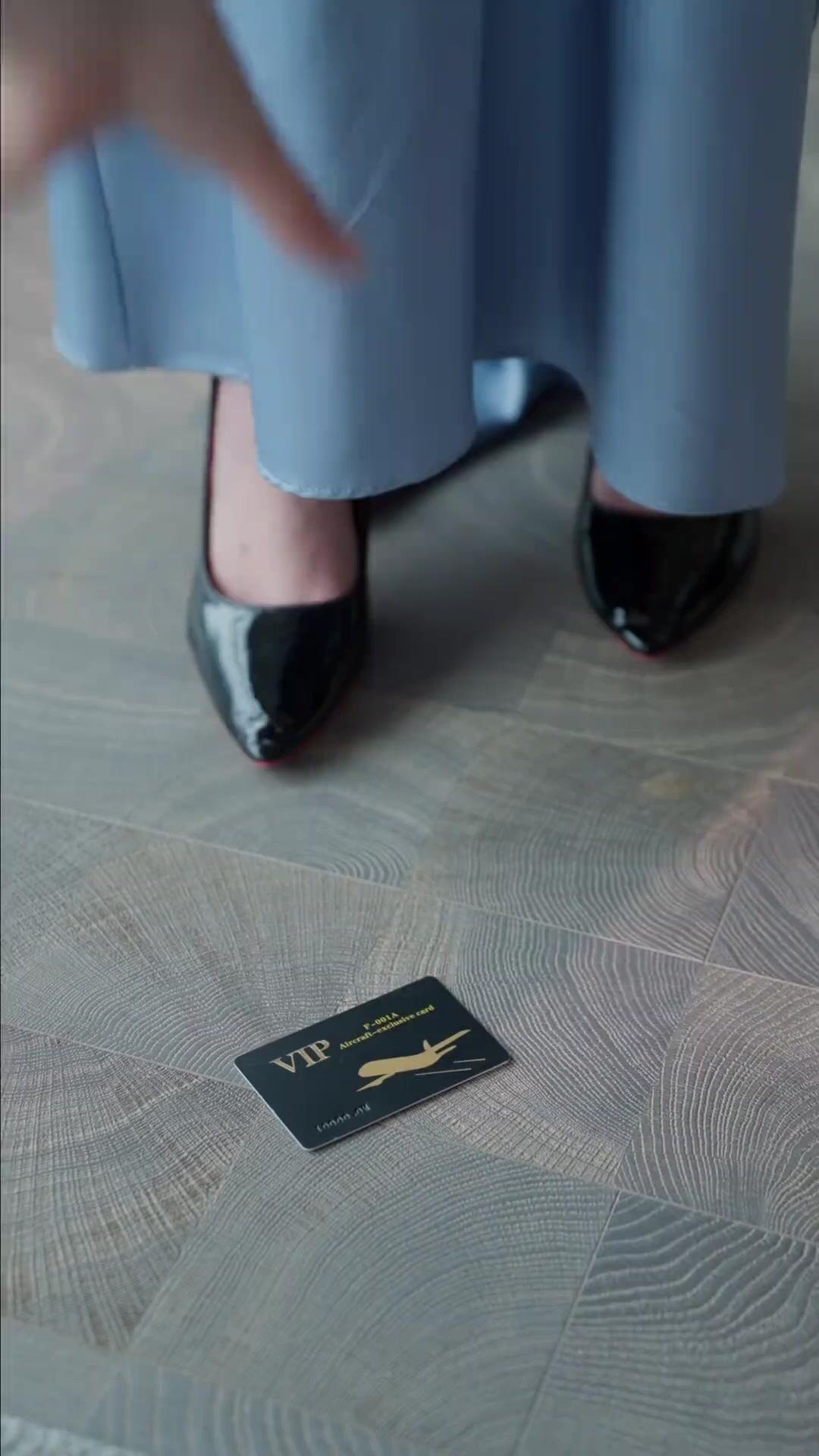 (Doublage)IL N'EST PAS TON MARI 